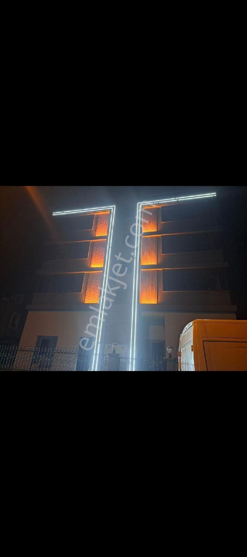 Yok Böyle Bir Daire Kuyulukta Satilik 2+1