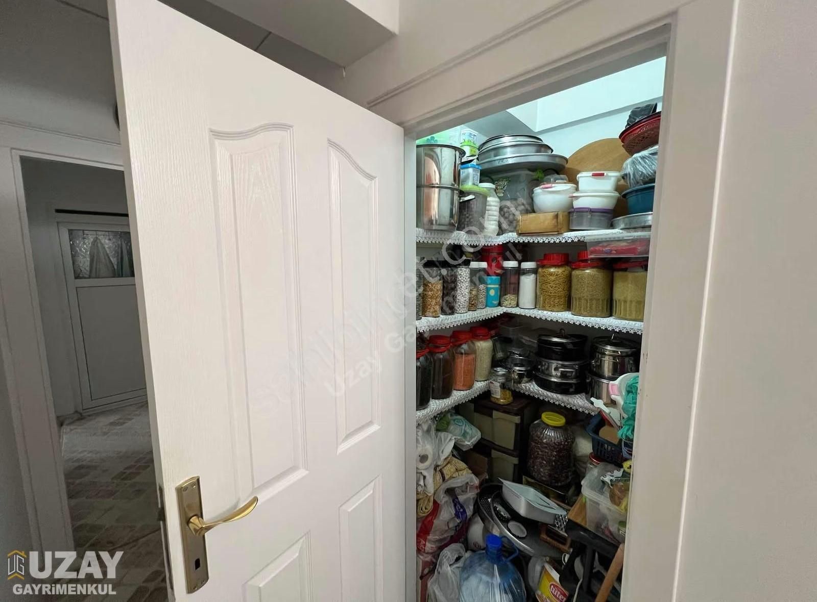 Güneykentte 120 Mt2 Ferah Geniş Bakımlı Fırsat 2+1 Daire - Görsel 11