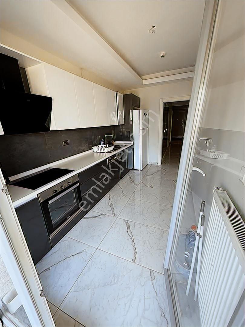 Avc Emlak'tan Göl Plus Sitesi'nde 3+1 Eşyalı Kiralık Daire - Görsel 4