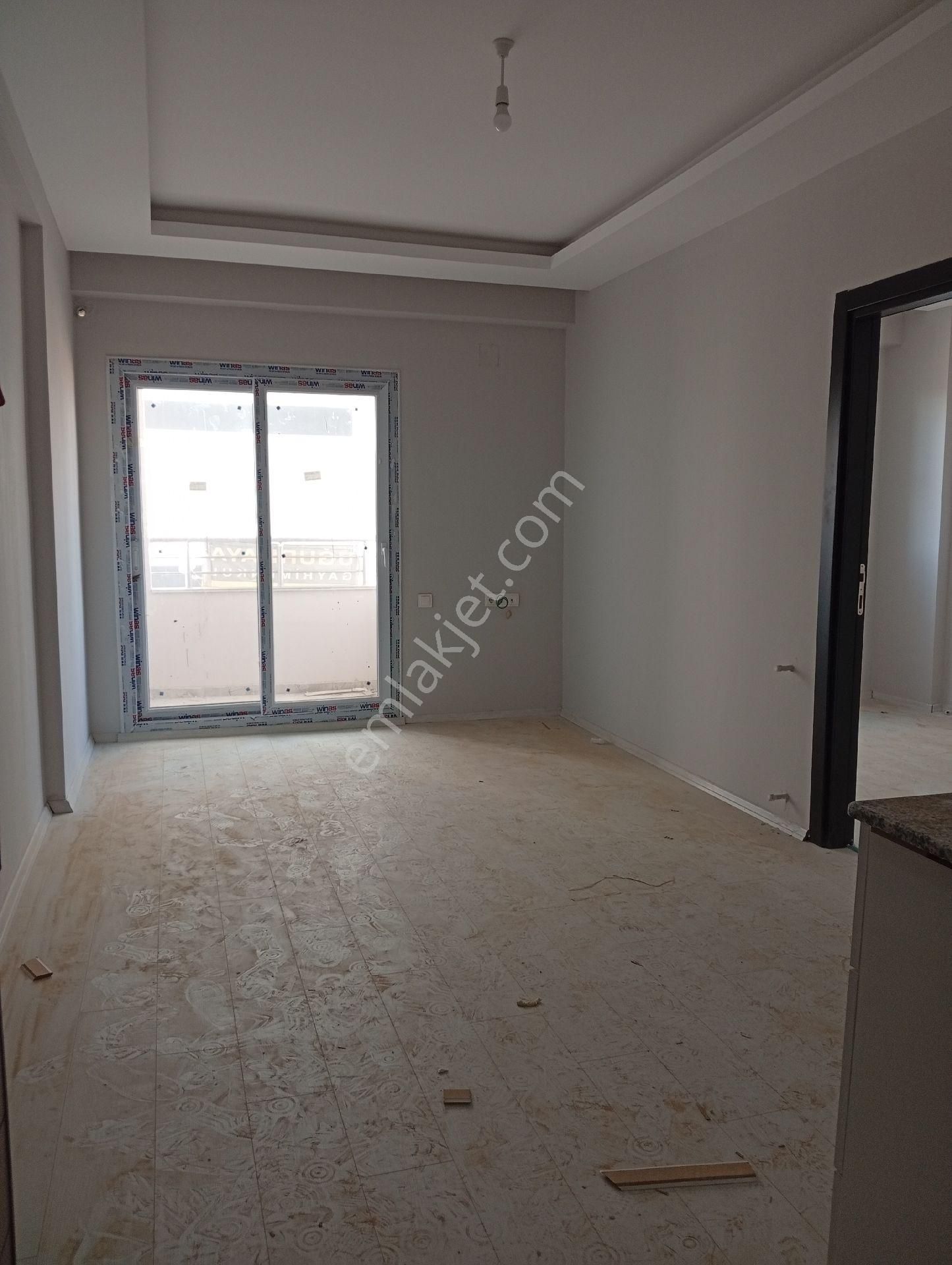 Boynu Yoğun Mh Ulasşım Okul Market Sıkıntısı Olmyan Hasarsız İskanlı - Görsel 9