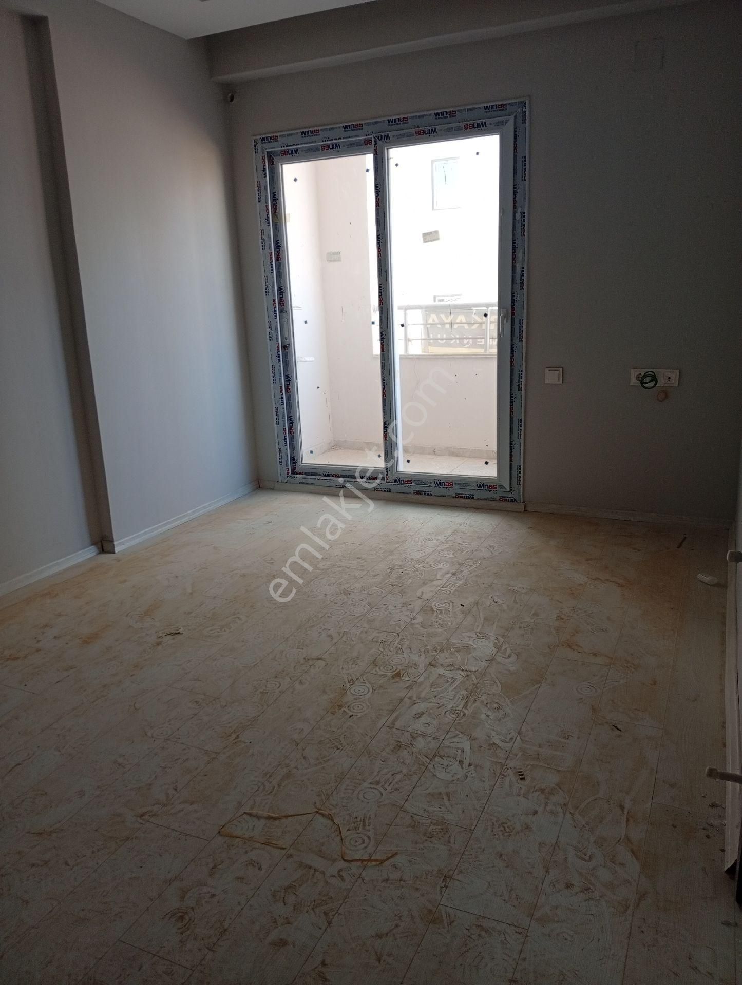 Boynu Yoğun Mh Ulasşım Okul Market Sıkıntısı Olmyan Hasarsız İskanlı - Görsel 3