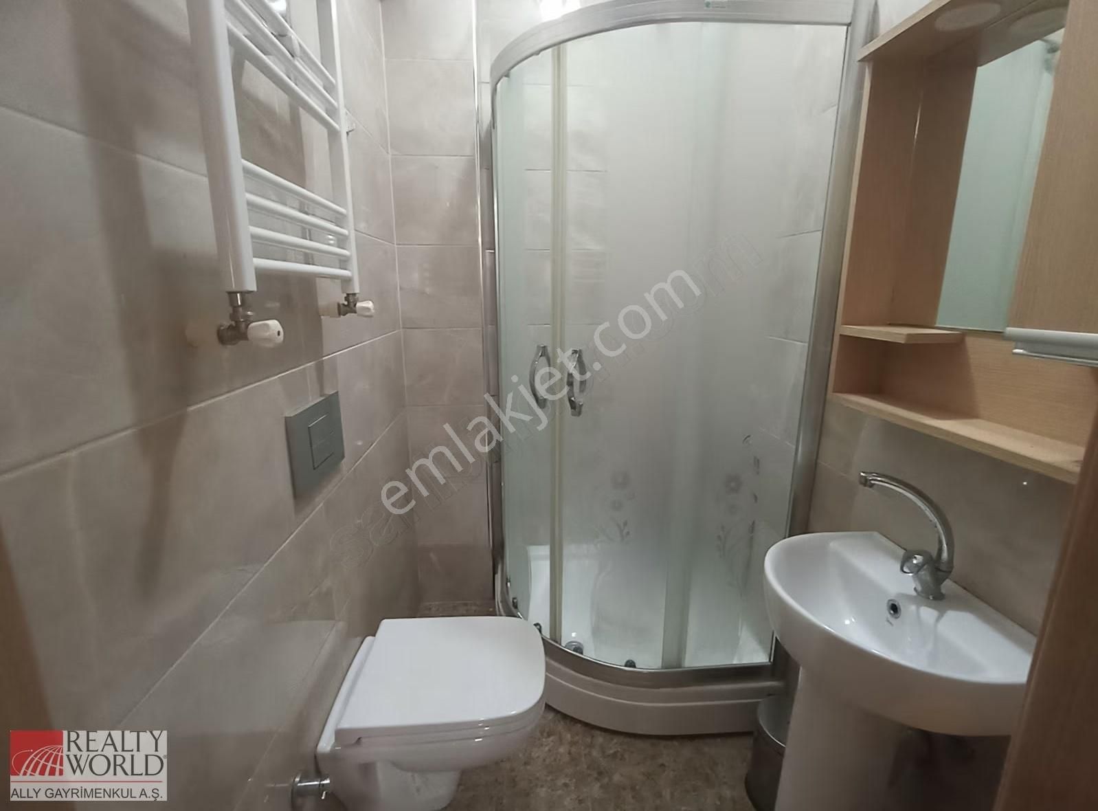 Metrolara 400 Metre Mesafede 1+1 Eşyalı Satılık Daire... - Görsel 6