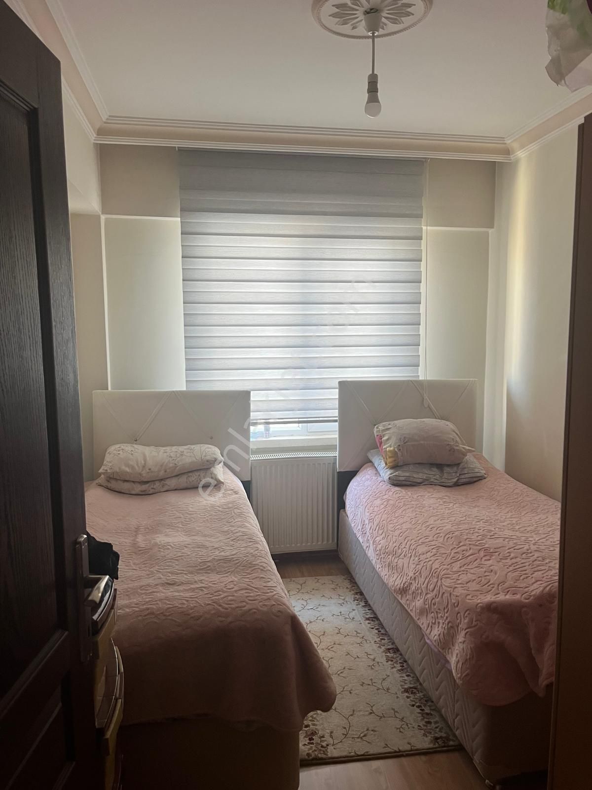 Piyade Mahallesinde 3. Kat 3+1 İskanlı, Çift Balkonlu, Masrafsız Daire – Ulaşıma Ve Okula Yakın! - Görsel 9