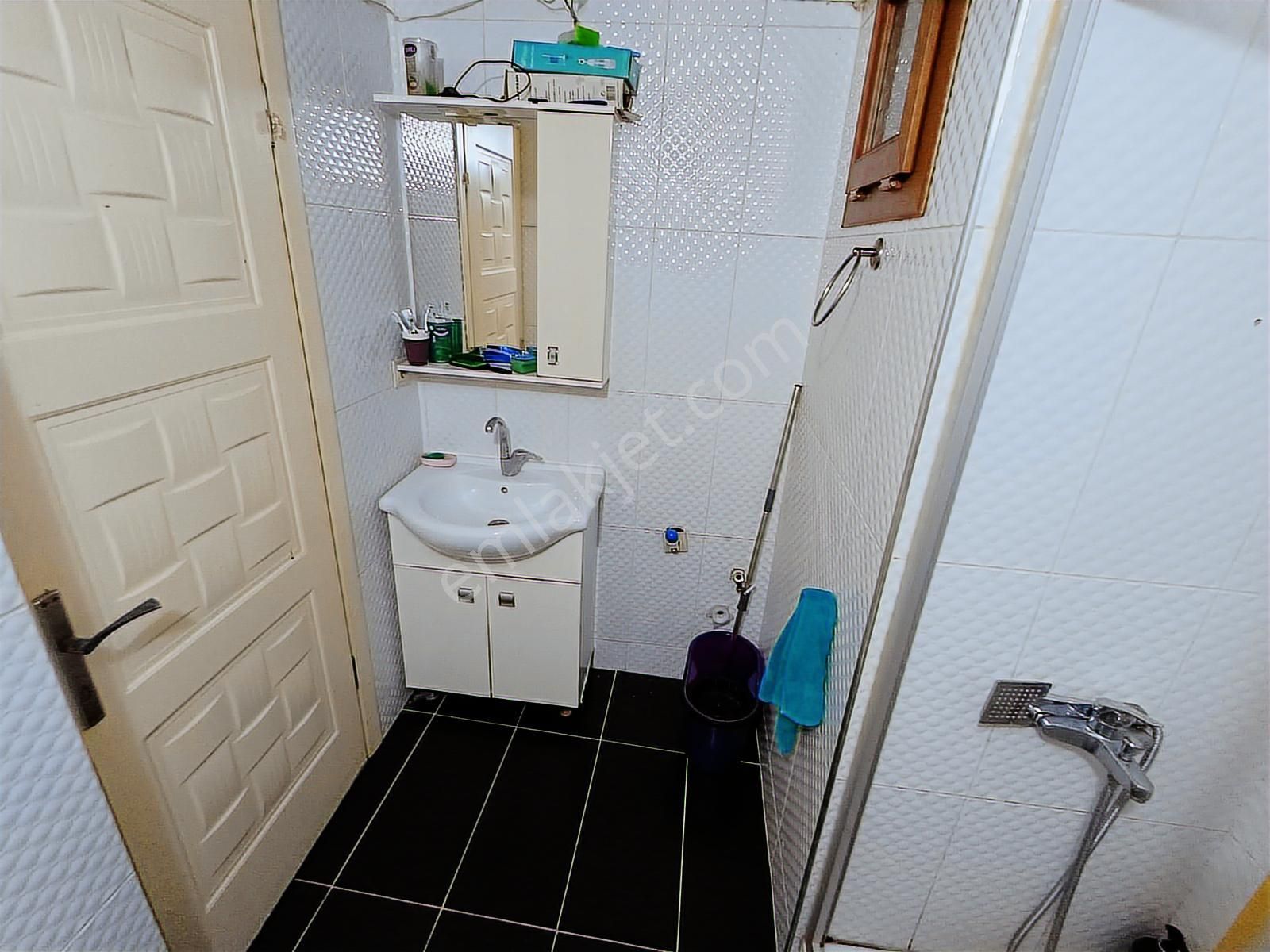 Yaylacık Mahallesinde Arakat, Doğalgazlı 2+1 Daire - Görsel 9