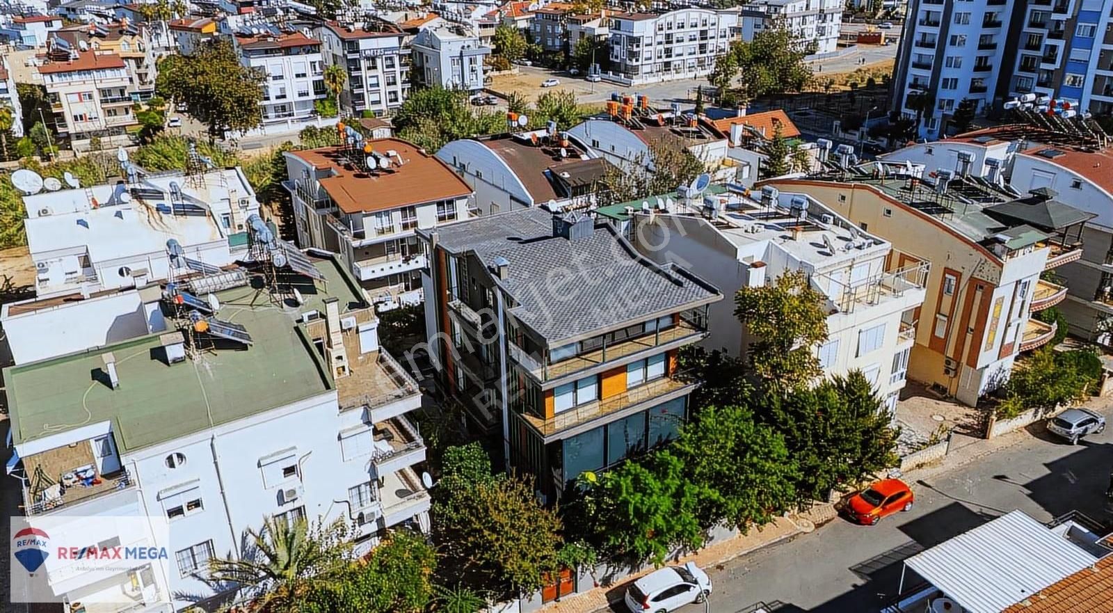 Konyaaltı'nda Denize 400 M Mesafede Müstakil Villa Deniz Görür - Görsel 27