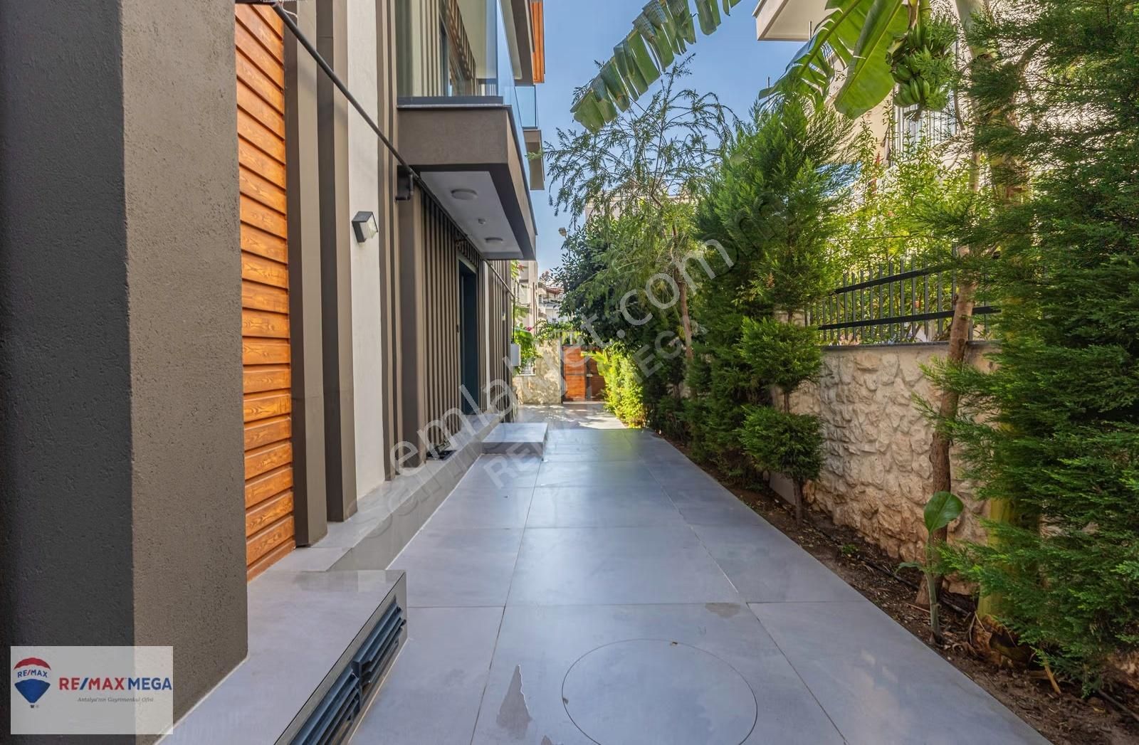 Konyaaltı'nda Denize 400 M Mesafede Müstakil Villa Deniz Görür - Görsel 30