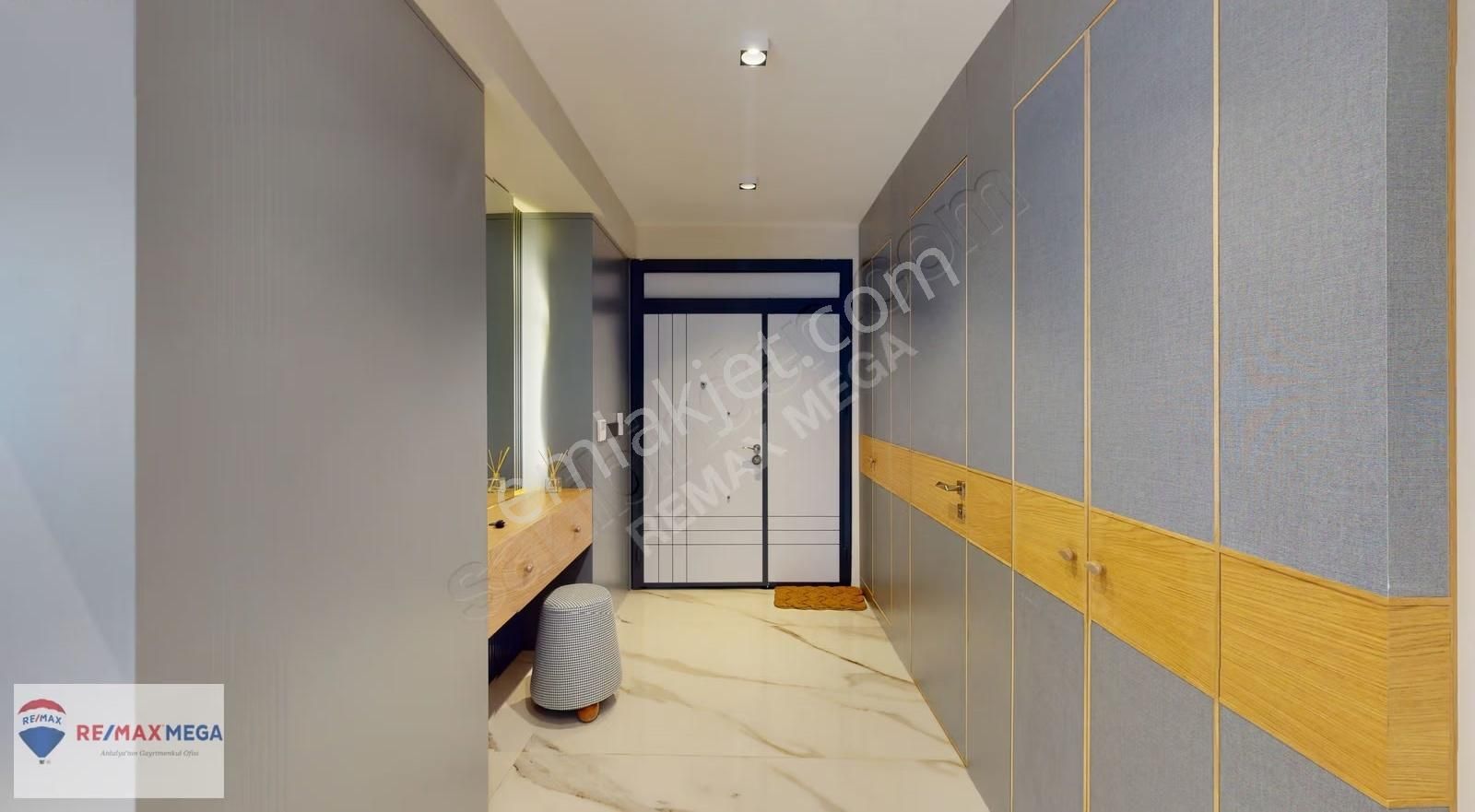 Konyaaltı'nda Denize 400 M Mesafede Müstakil Villa Deniz Görür - Görsel 2