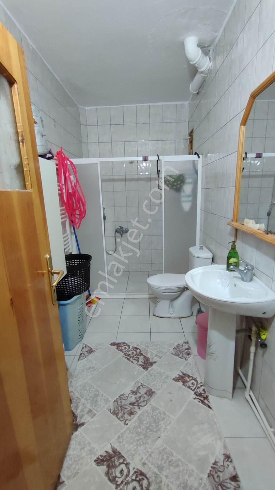 Stadyum Civarı Asansörlü 3+1 Bu Fiyata Kaçmaz Daire - Görsel 3