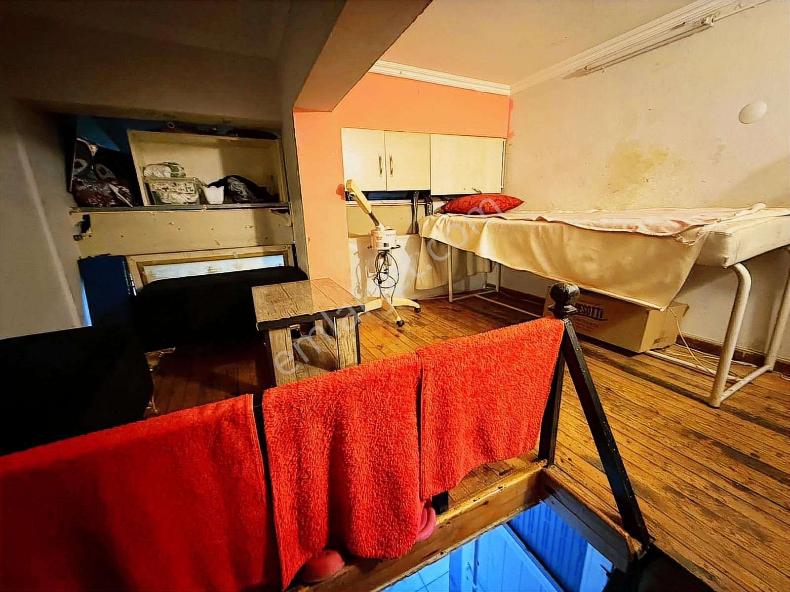 Hürriyet Mahallesi 455 Sokak'ta Devren Kiralık Kuaför Salonu - Görsel 18