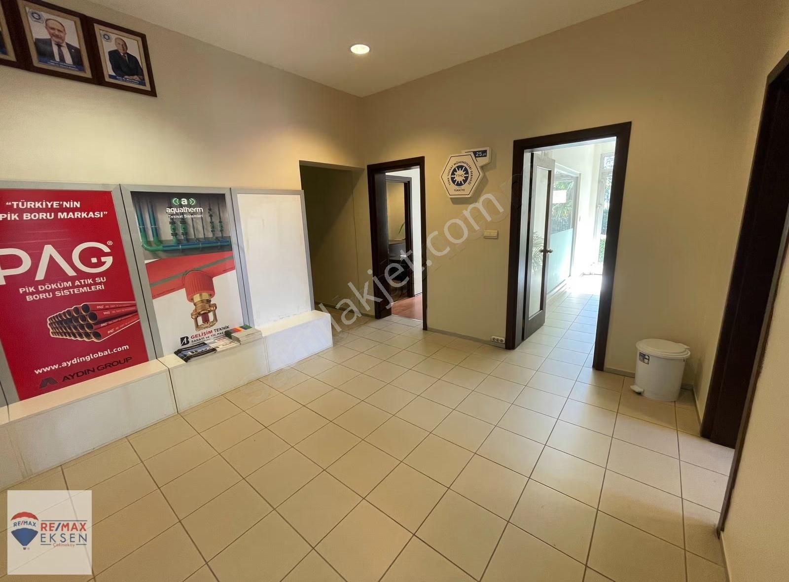 Kozyatağı Stfa Bloklarında Çok Merkezi Giriş Katı 200 M2 Ofis - Görsel 20