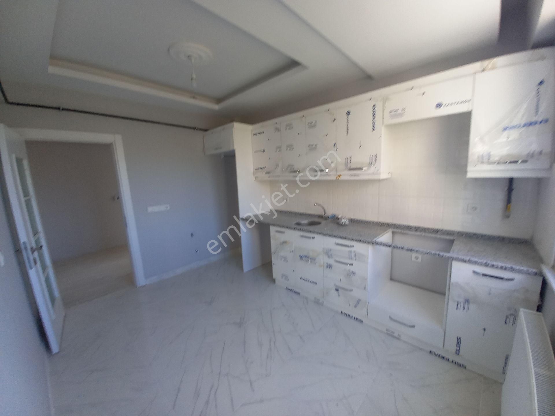 Altınovada Satılık Sıfır 3+1 - Görsel 21