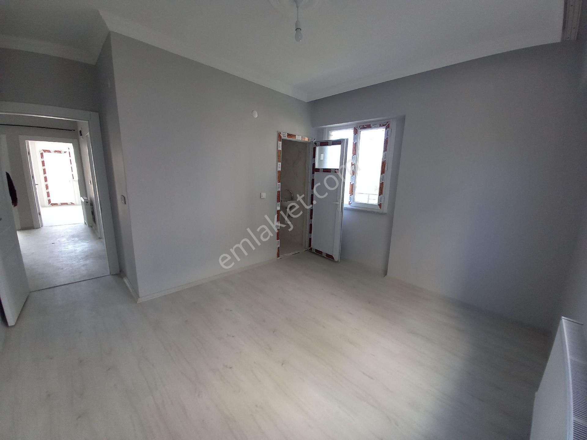 Altınovada Satılık Sıfır 3+1 - Görsel 16