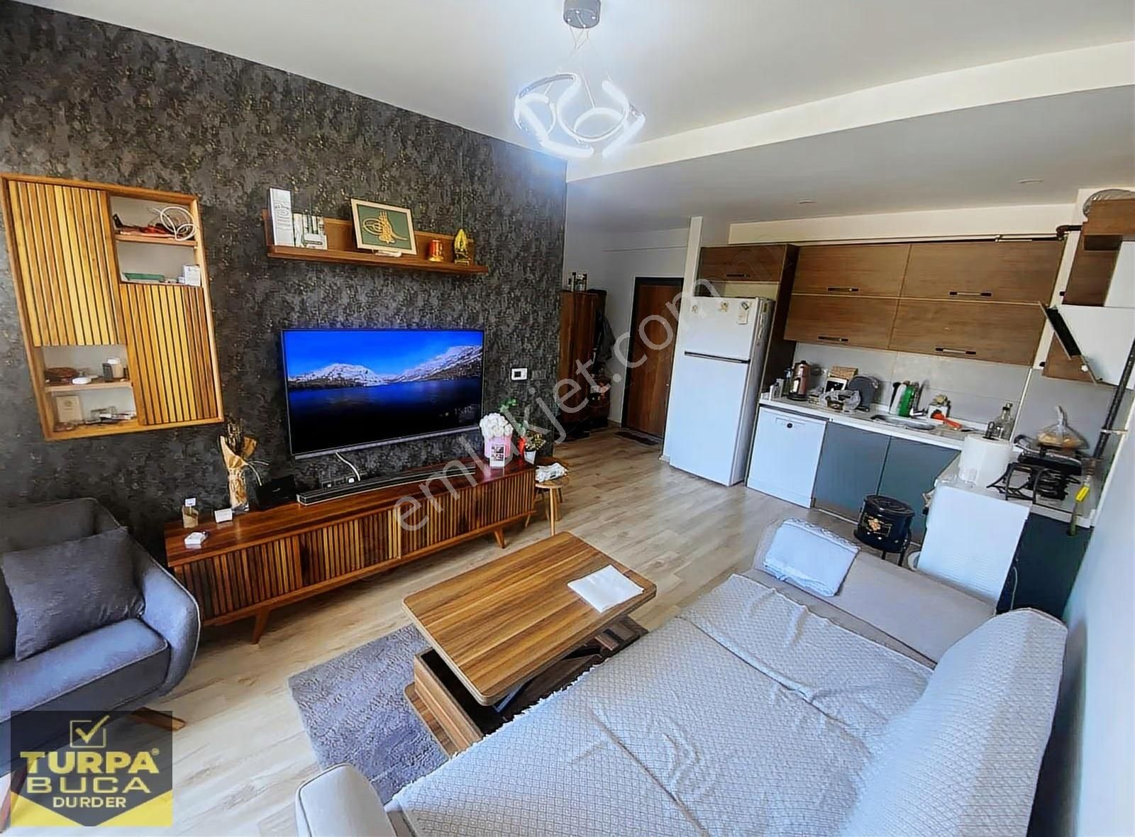 Yaşam Vadisi'nde Havuz Cephe 2 Balkonlu Arakat Daire Fırsatı!!! - Görsel 15