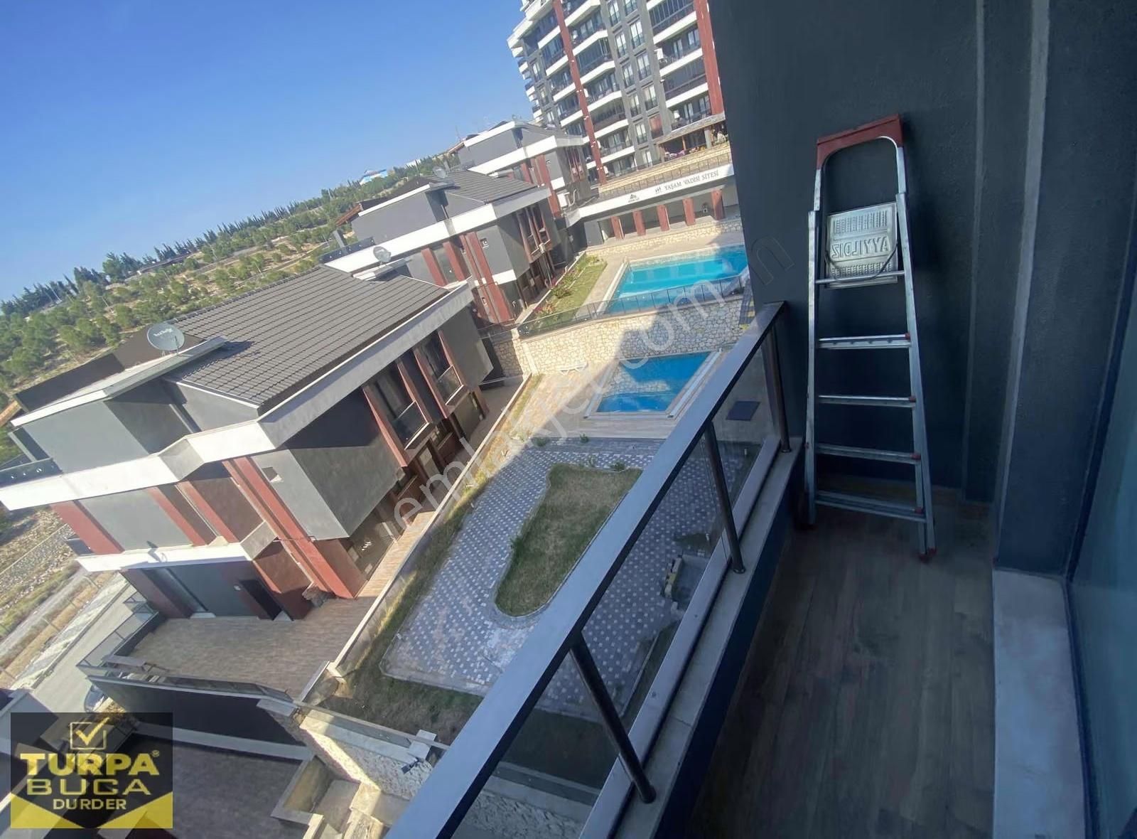 Yaşam Vadisi'nde Havuz Cephe 2 Balkonlu Arakat Daire Fırsatı!!! - Görsel 28