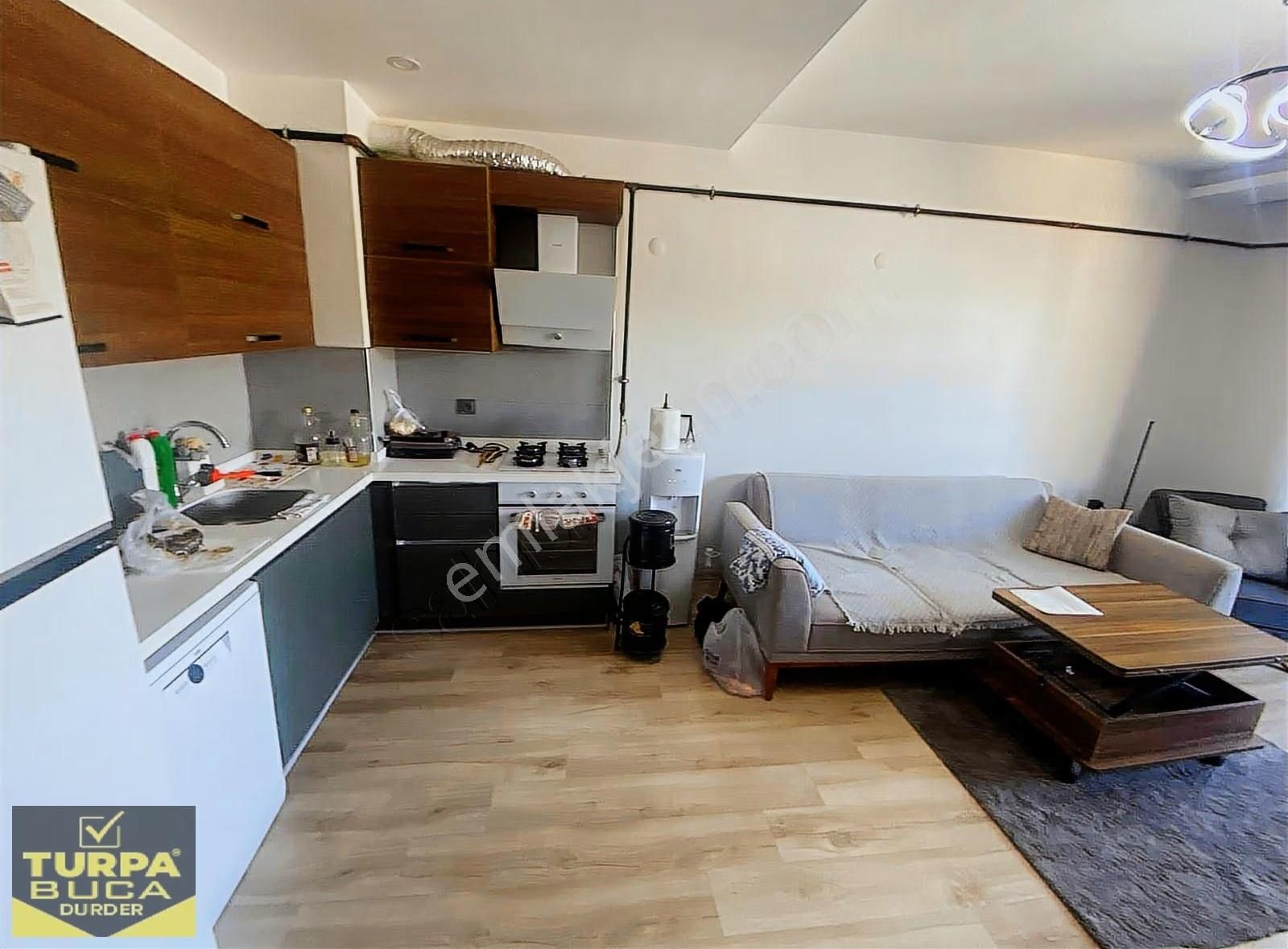 Yaşam Vadisi'nde Havuz Cephe 2 Balkonlu Arakat Daire Fırsatı!!! - Görsel 16