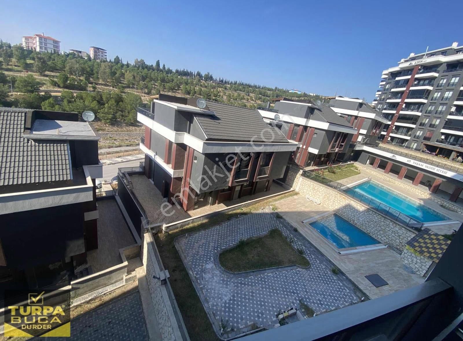 Yaşam Vadisi'nde Havuz Cephe 2 Balkonlu Arakat Daire Fırsatı!!! - Görsel 20