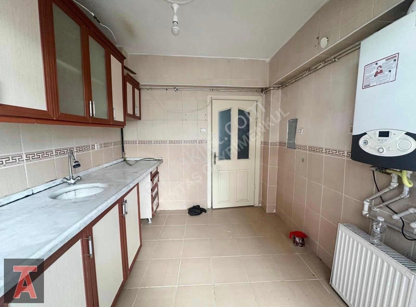 Piyade Mah'de Stasyon Caddesi Yakını Yüksek Giriş Daire - Görsel 17