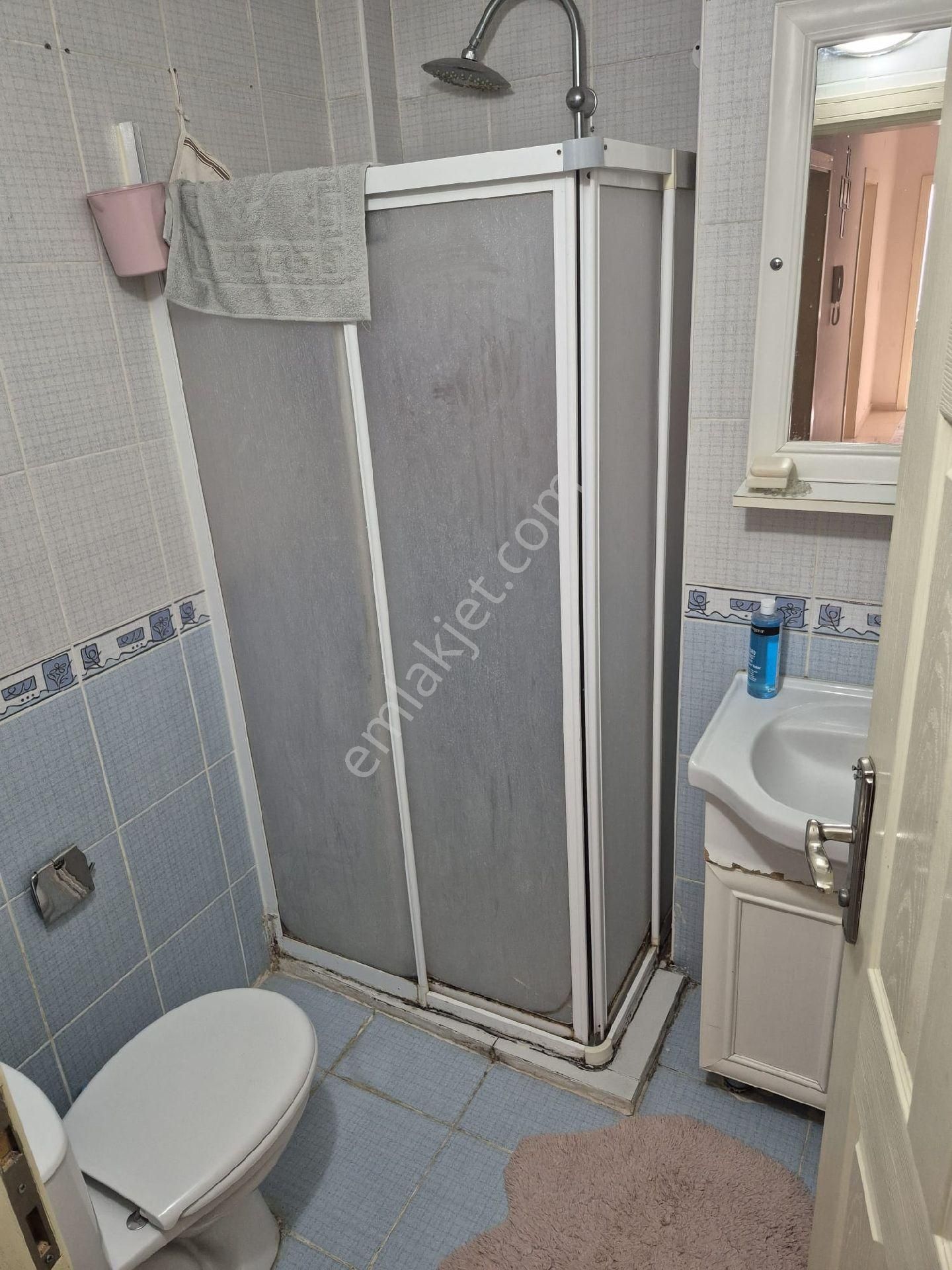 Cumhuriyet Mahallesinde 105 Evlerde Ataparka Yakın Arakat Daire Satılık - Görsel 13