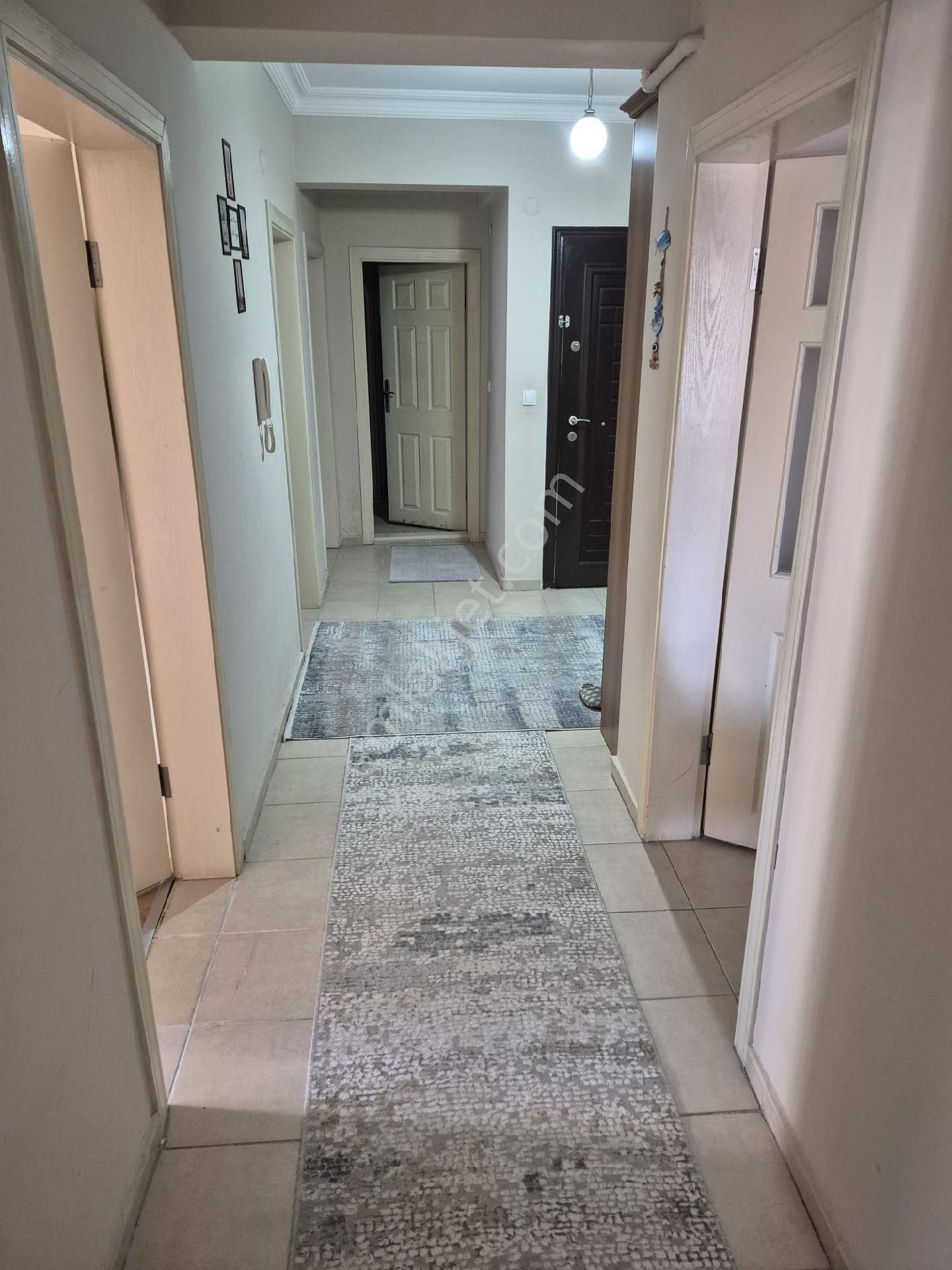 Cumhuriyet Mahallesinde 105 Evlerde Ataparka Yakın Arakat Daire Satılık - Görsel 15