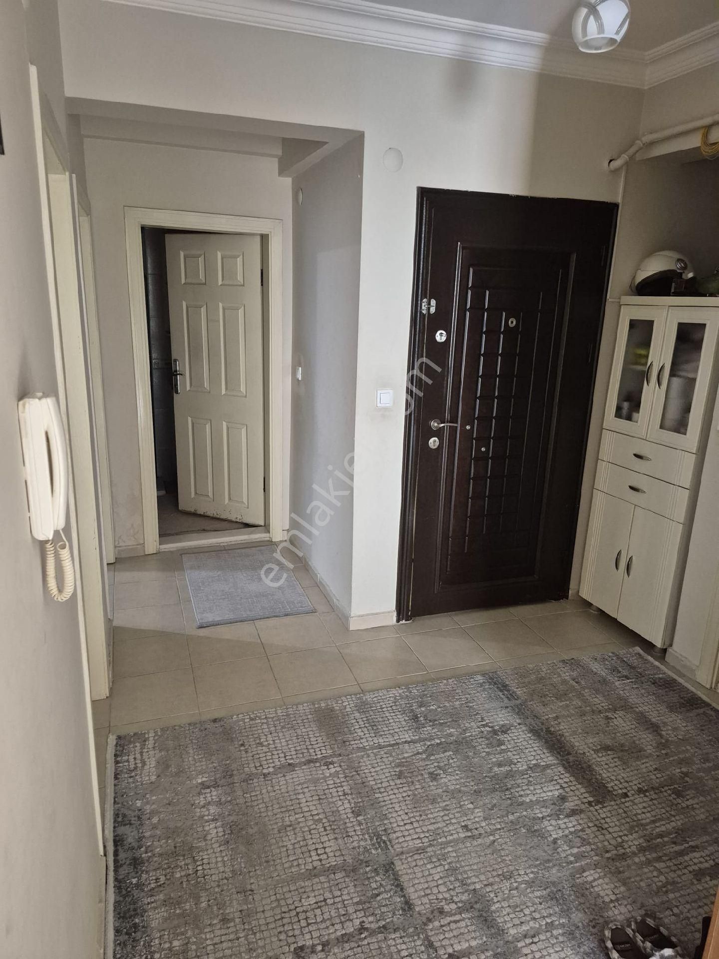 Cumhuriyet Mahallesinde 105 Evlerde Ataparka Yakın Arakat Daire Satılık - Görsel 10