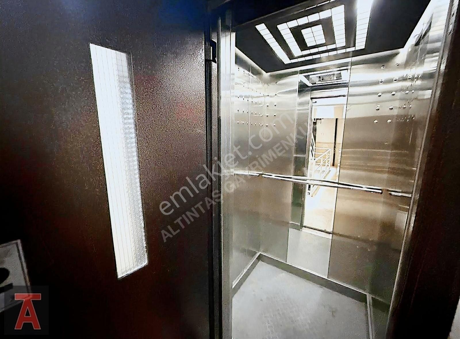 Elvan Mah'de Hızlı Trene Yakın Asansörlü 3+1 Satılık Daire - Görsel 25