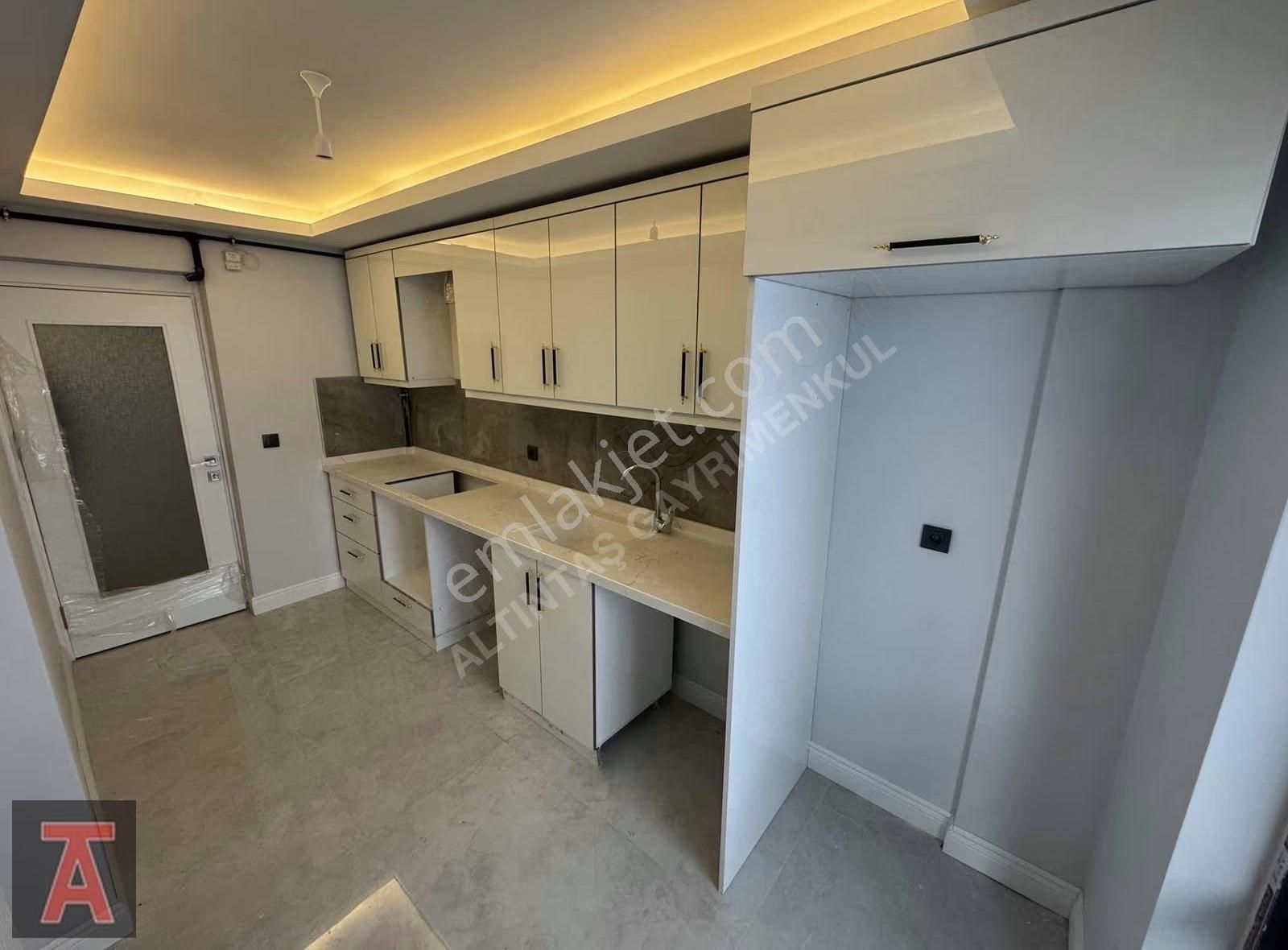 Elvan Mahallesi Merkezi Lokasyon Sıfır 2+1/3+1 Daireler - Görsel 4