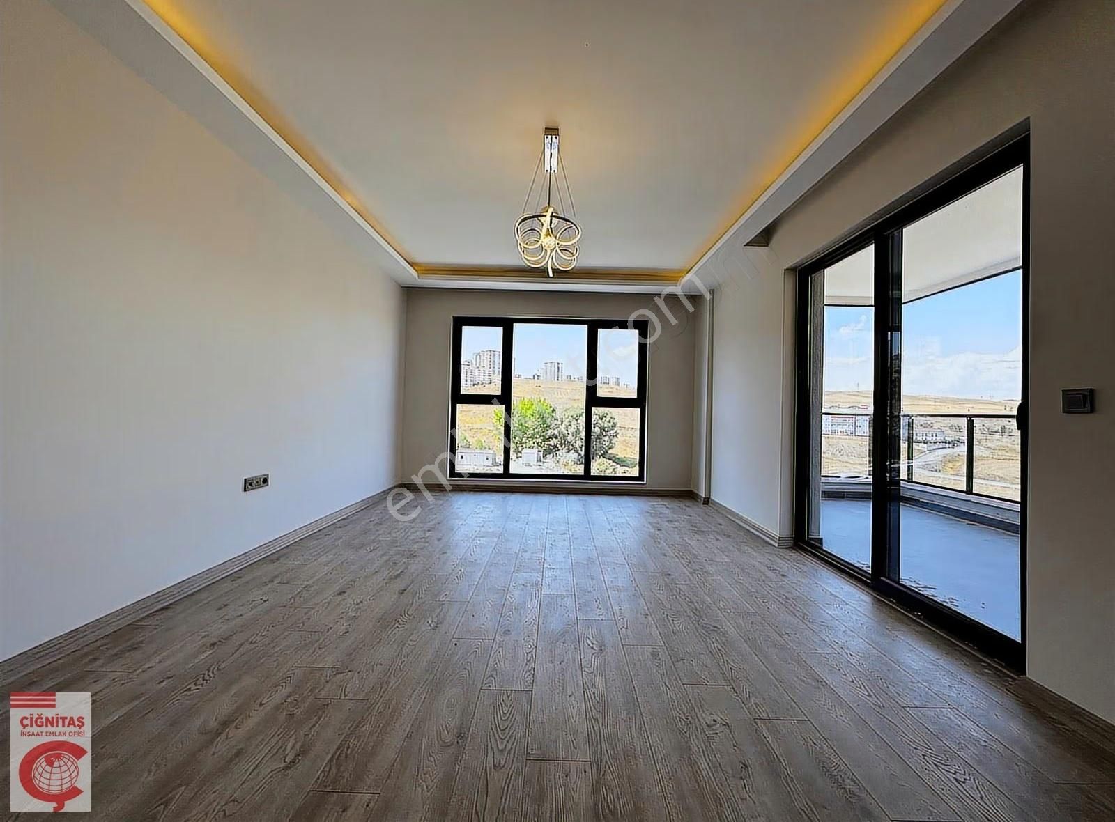 Çiğnitaş Emlak'tan Lüx Modern Sitede Acil Satılık 1+1 Fırsat !!! - Görsel 12