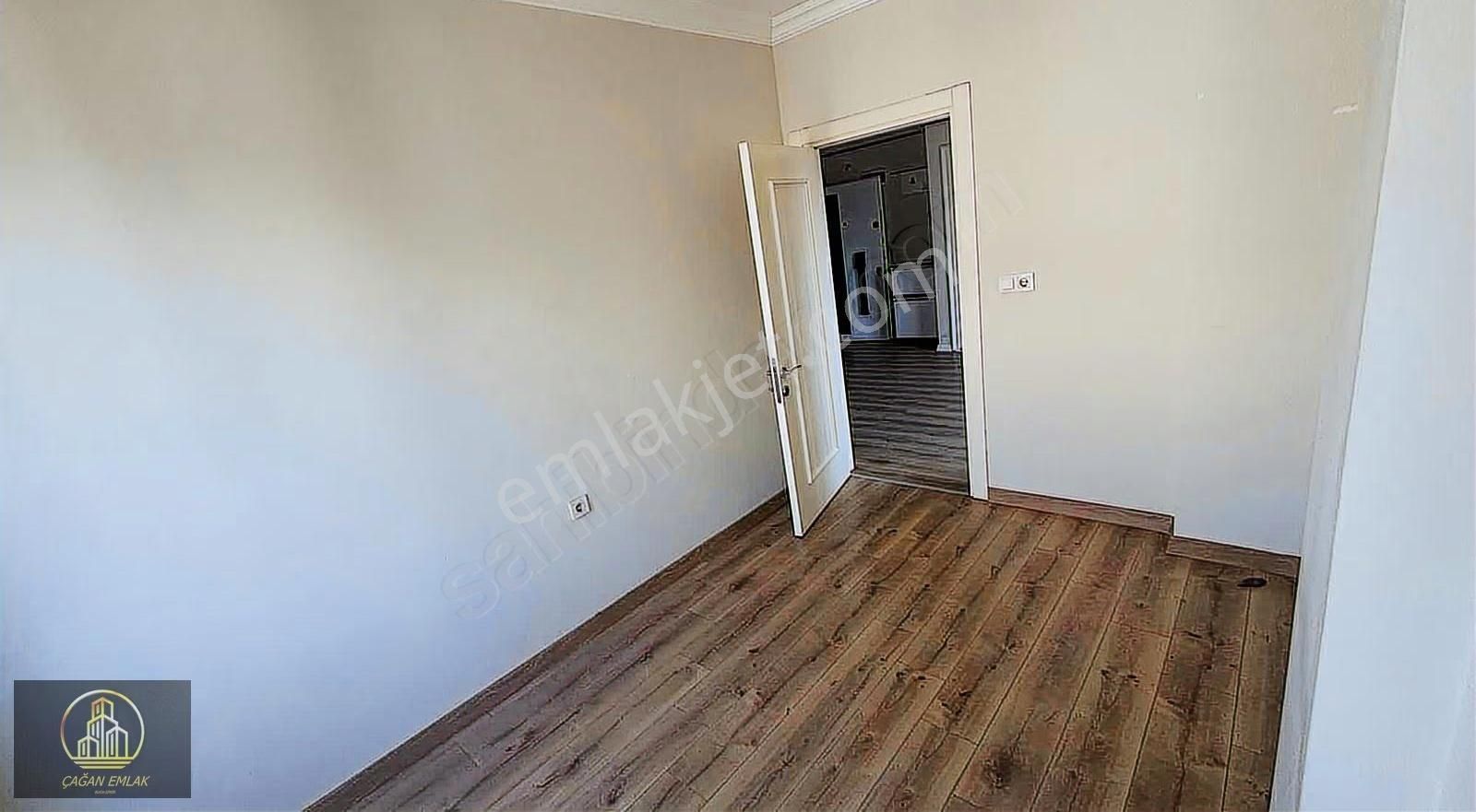 Üniversitenin Dibinde 2+1 Satılık Fırsat Daire - Görsel 9