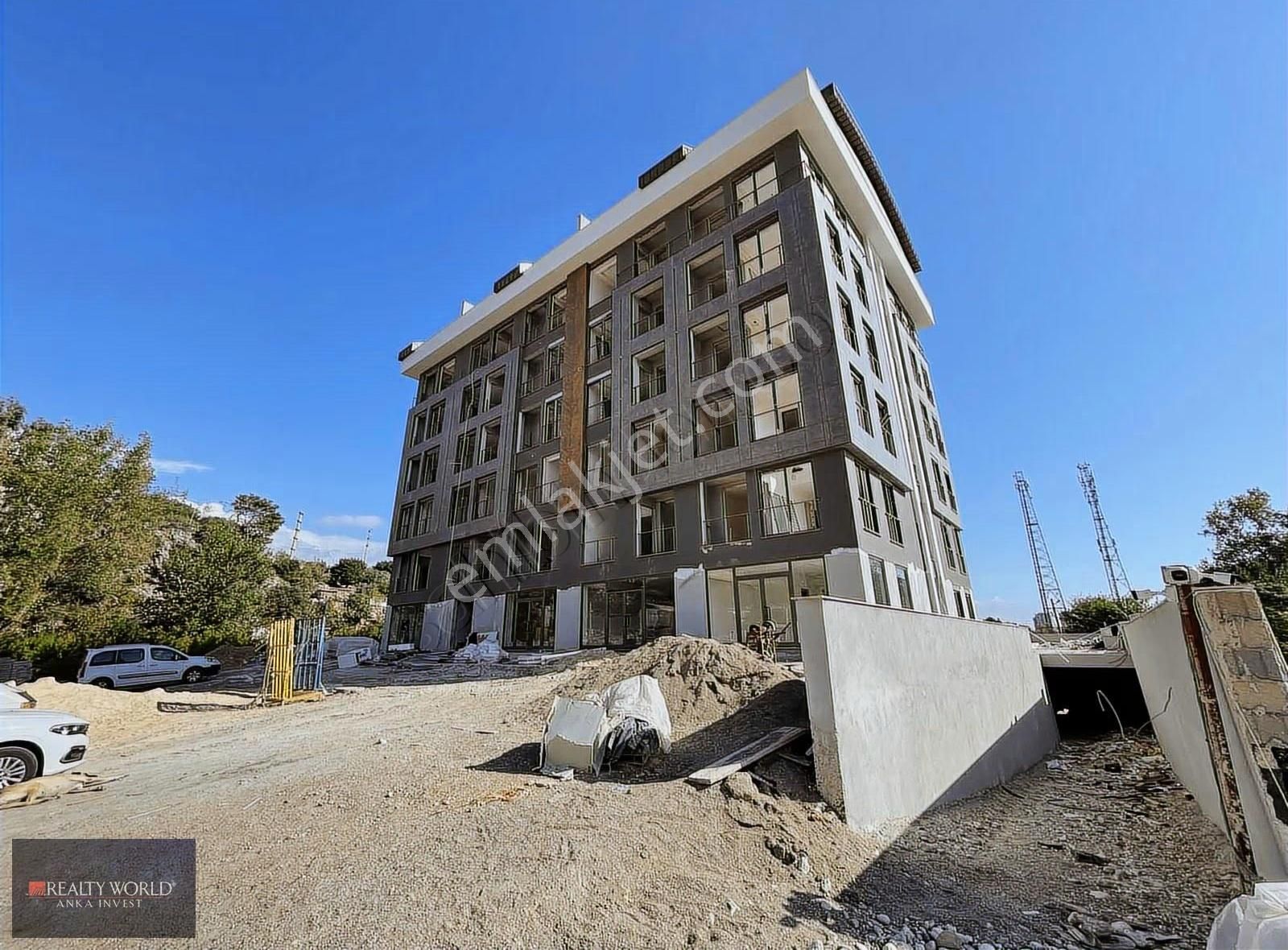 Realty World Anka Sarısu Devlet Hastane Karşısı Lüks Havuzlu 3+1 - Görsel 8