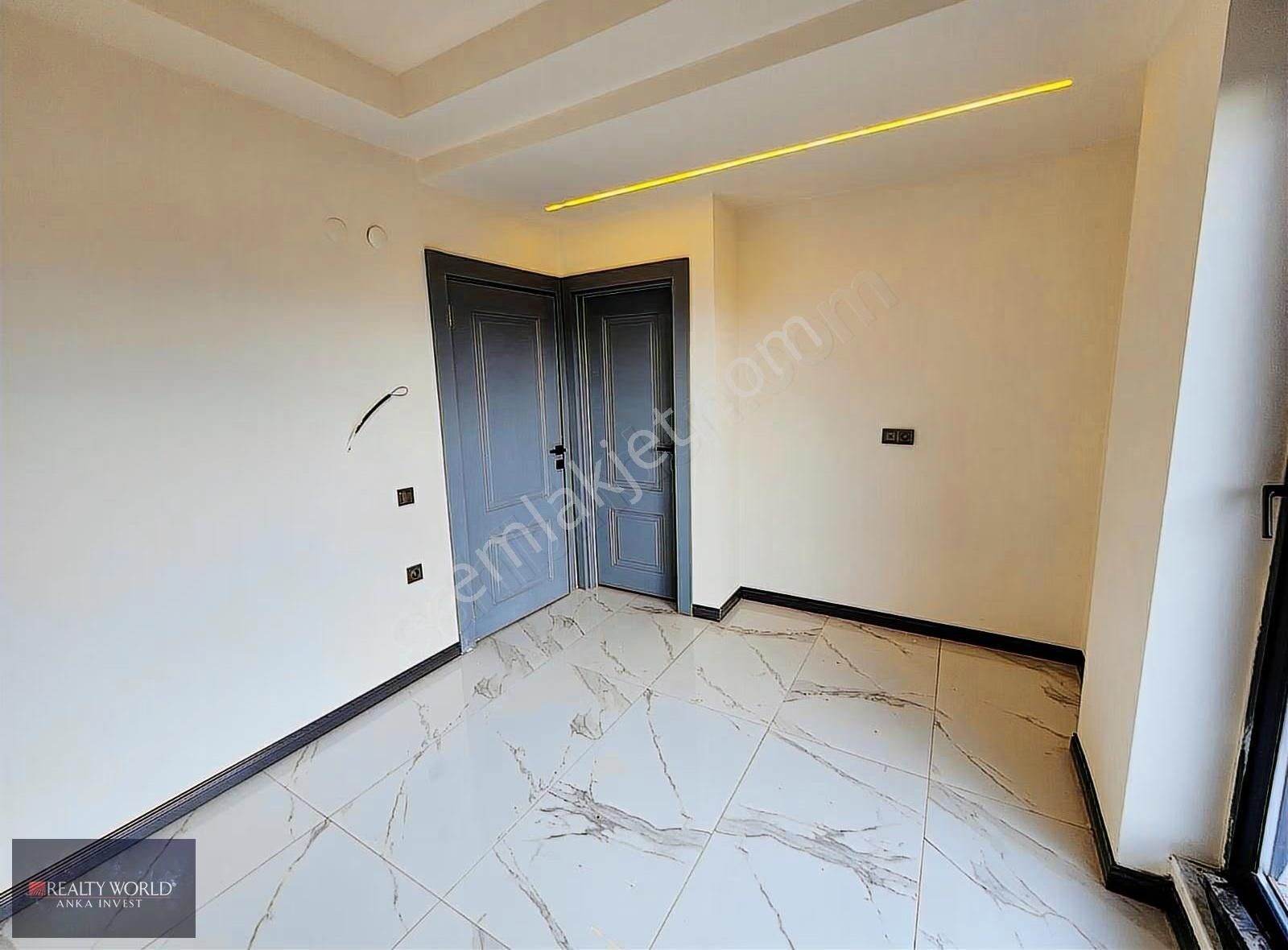 Realty World'den Düzlerçamında 4+1 Lüks Villa - Görsel 19