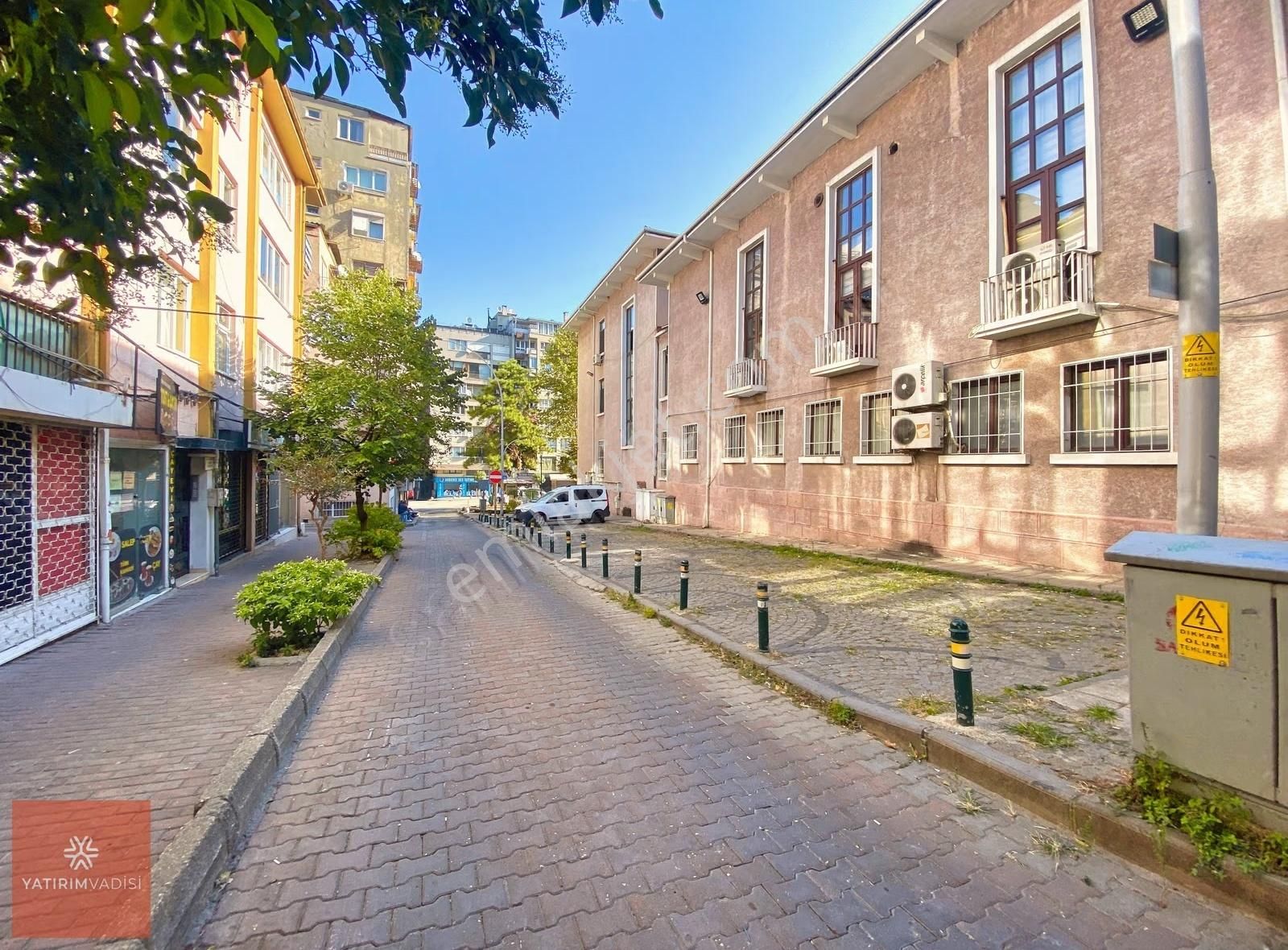 Altıparmak Kaymakamlık Arkası Asma Katlı 170m2 Satılık Dükkan - Görsel 4