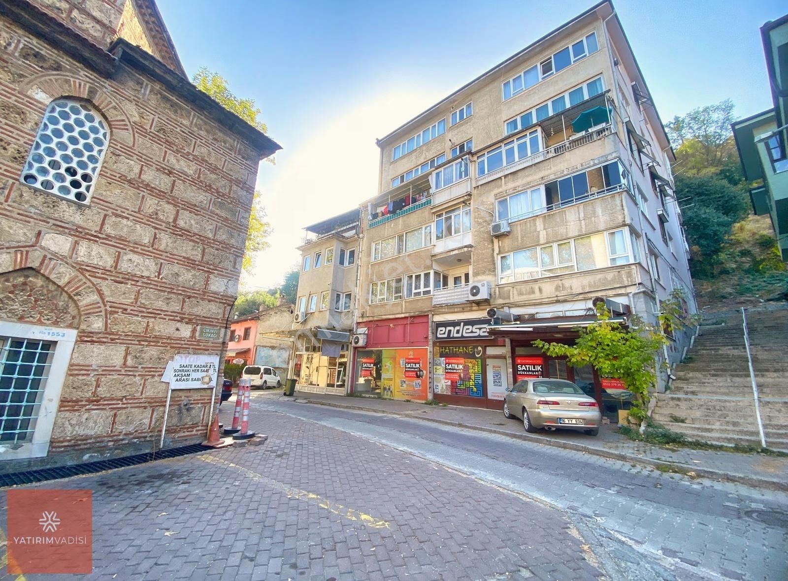 Altıparmak Kaymakamlık Arkası Asma Katlı 50m2 Satılık Dükkan