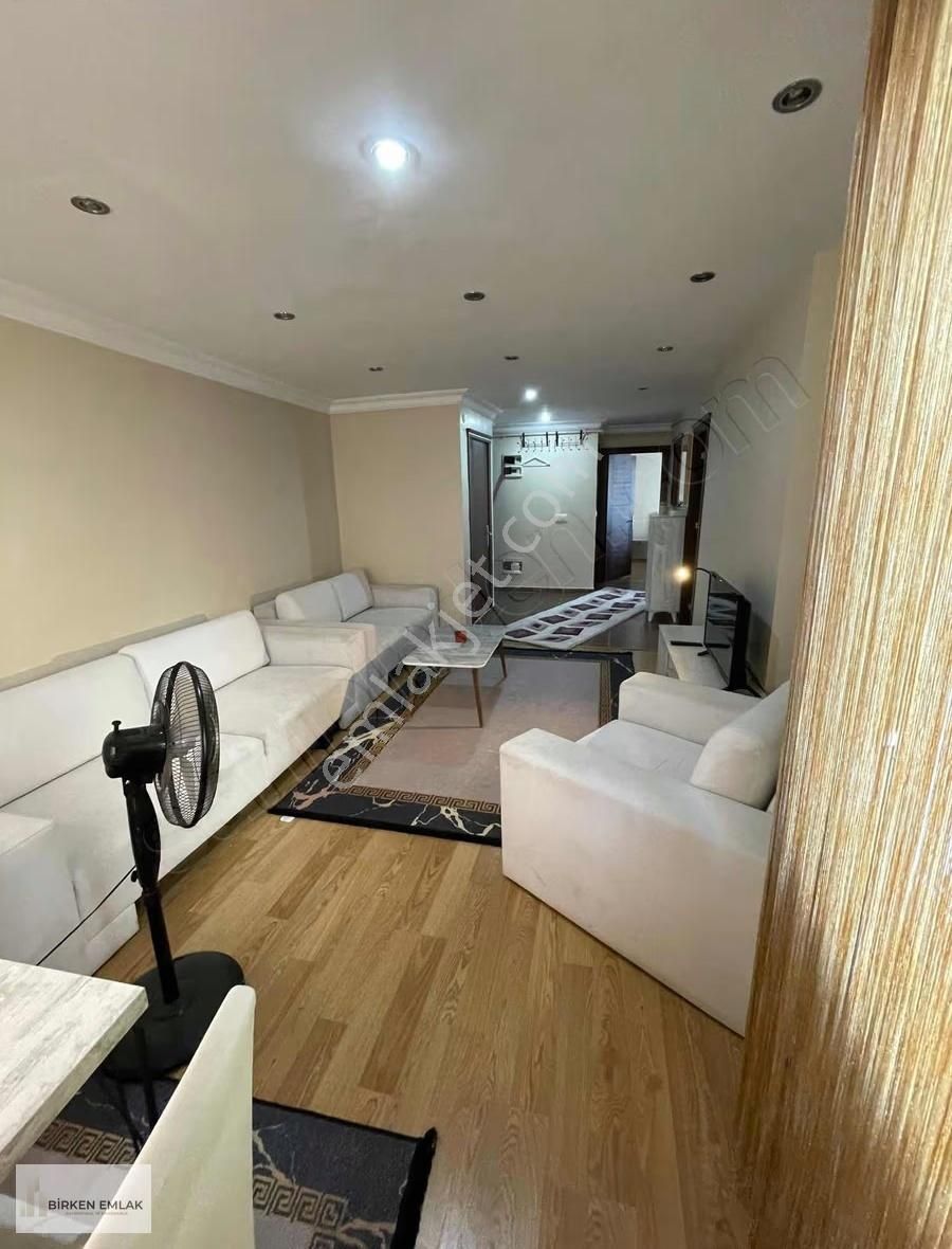 Cadde Üstü Eşyalı 2+1 Daire - Görsel 2