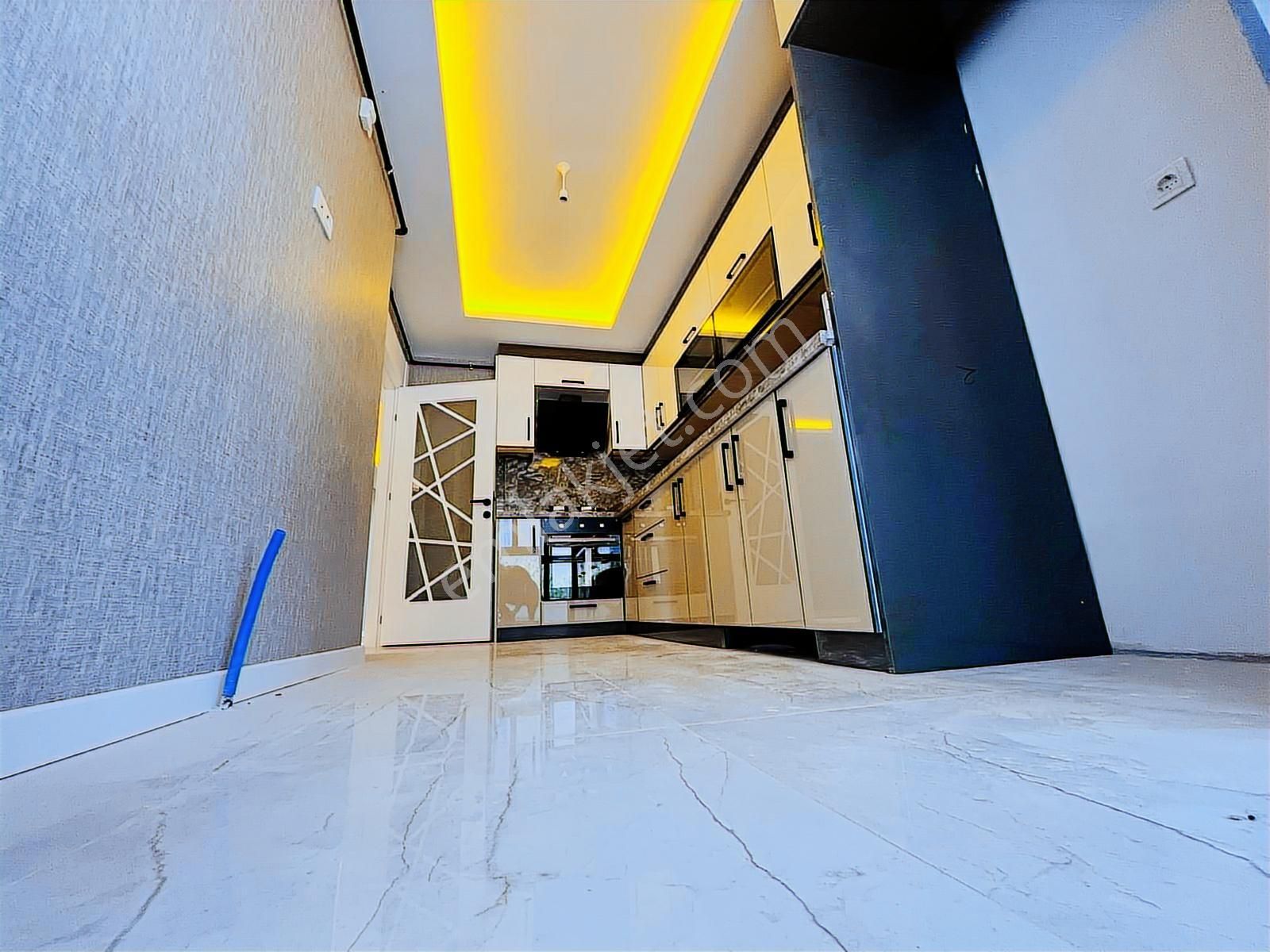 Menders Mah.merkezde Ayaş Yolu Cepheli 2 M.kredi 3+1 Satılık - Görsel 44