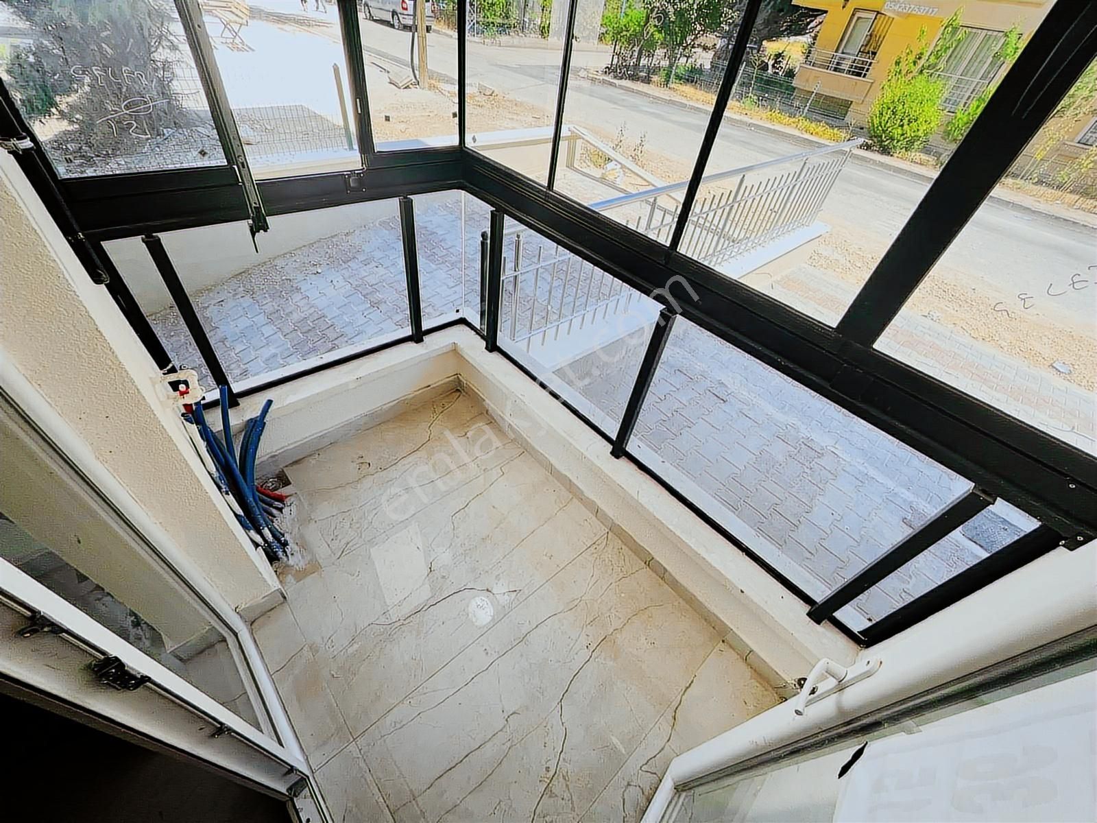 Menders Mah.merkezde Ayaş Yolu Cepheli 2 M.kredi 3+1 Satılık - Görsel 45