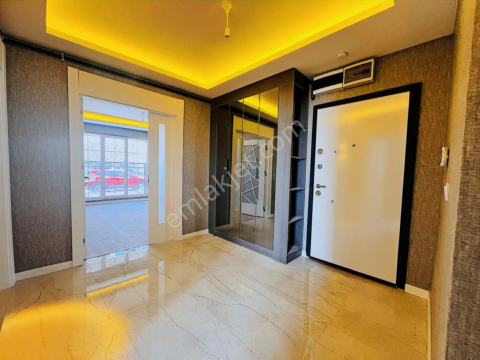 Menders Mah.merkezde Ayaş Yolu Cepheli 2 M.kredi 3+1 Satılık - Görsel 25