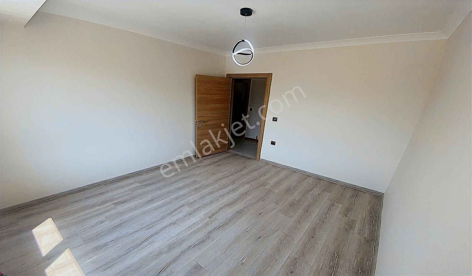 Yenikent Emlak'dan Ultra Lüx Katta 2+1 Yüksek Kredili Daire - Görsel 37