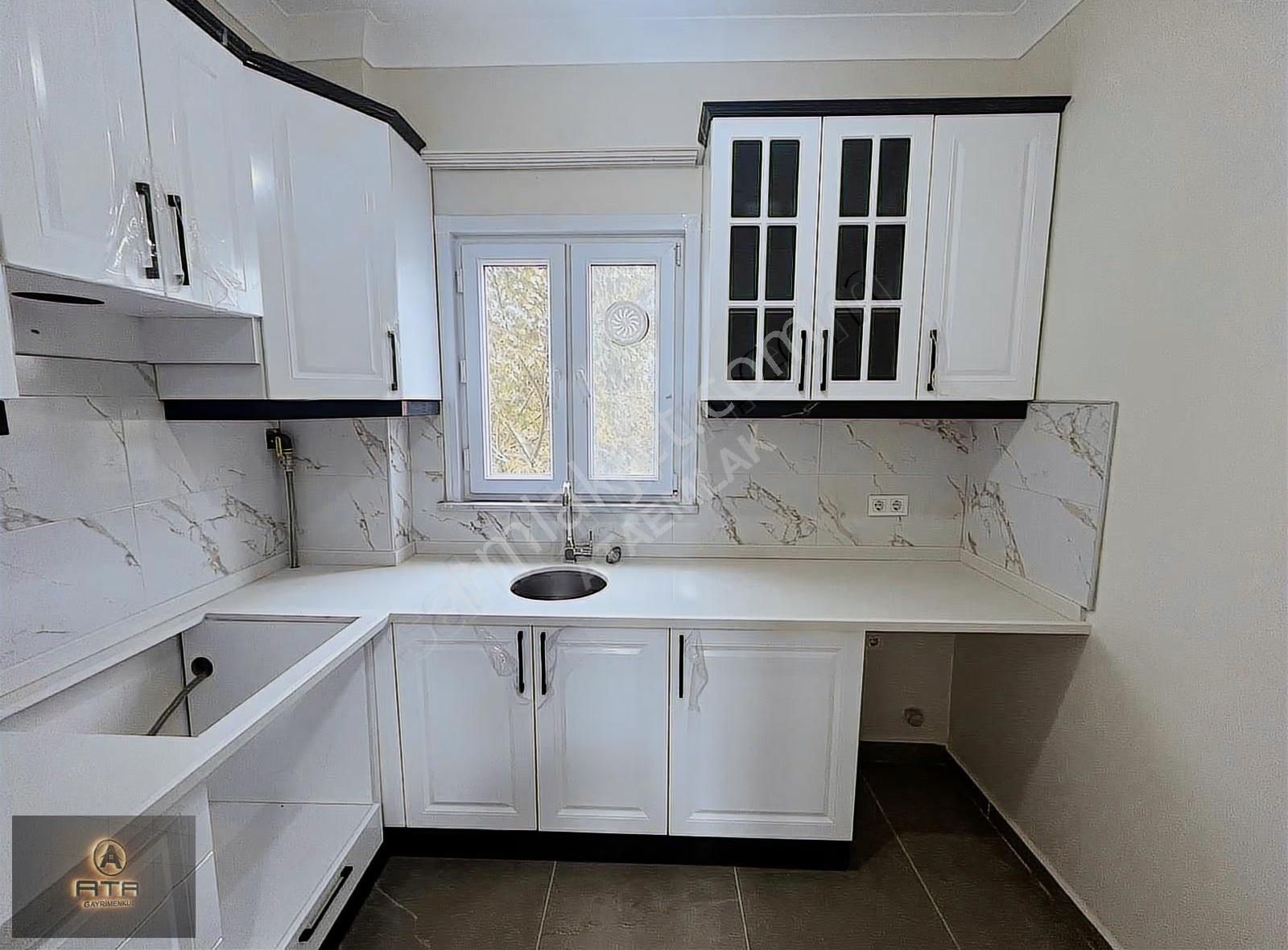 Ata Gayrimenkul'den Merkezi Konumda 4+1 Peyzajlı Lüks Villa - Görsel 14