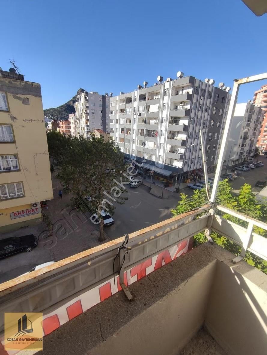 Kozan Gayrimenkulden Göçyolu Civarı 3+1 Daire - Görsel 8