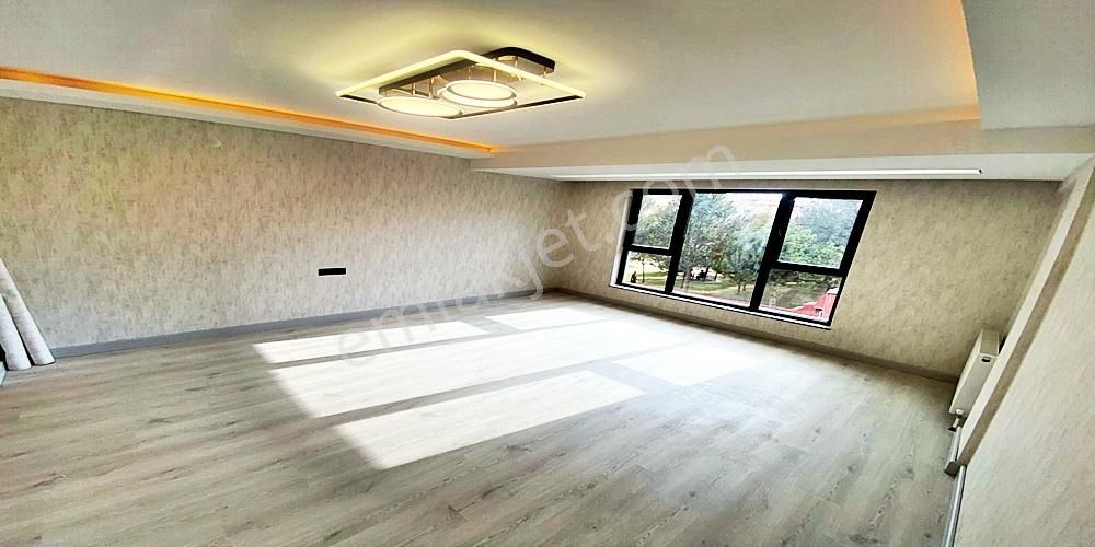 Yenikent Emlak'tan Bölgenin En Şaşalı Süper Lüx 3+1 Satılık Dair - Görsel 25