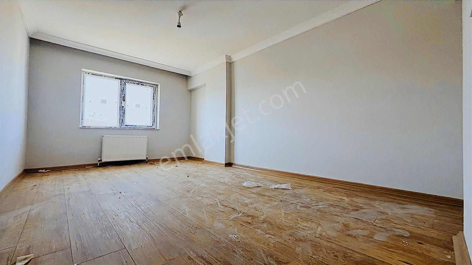 Pazarın Dibinde %80 Kredi İmkanlı 3+1 Masrafsız Teras Balkonlu - Görsel 32