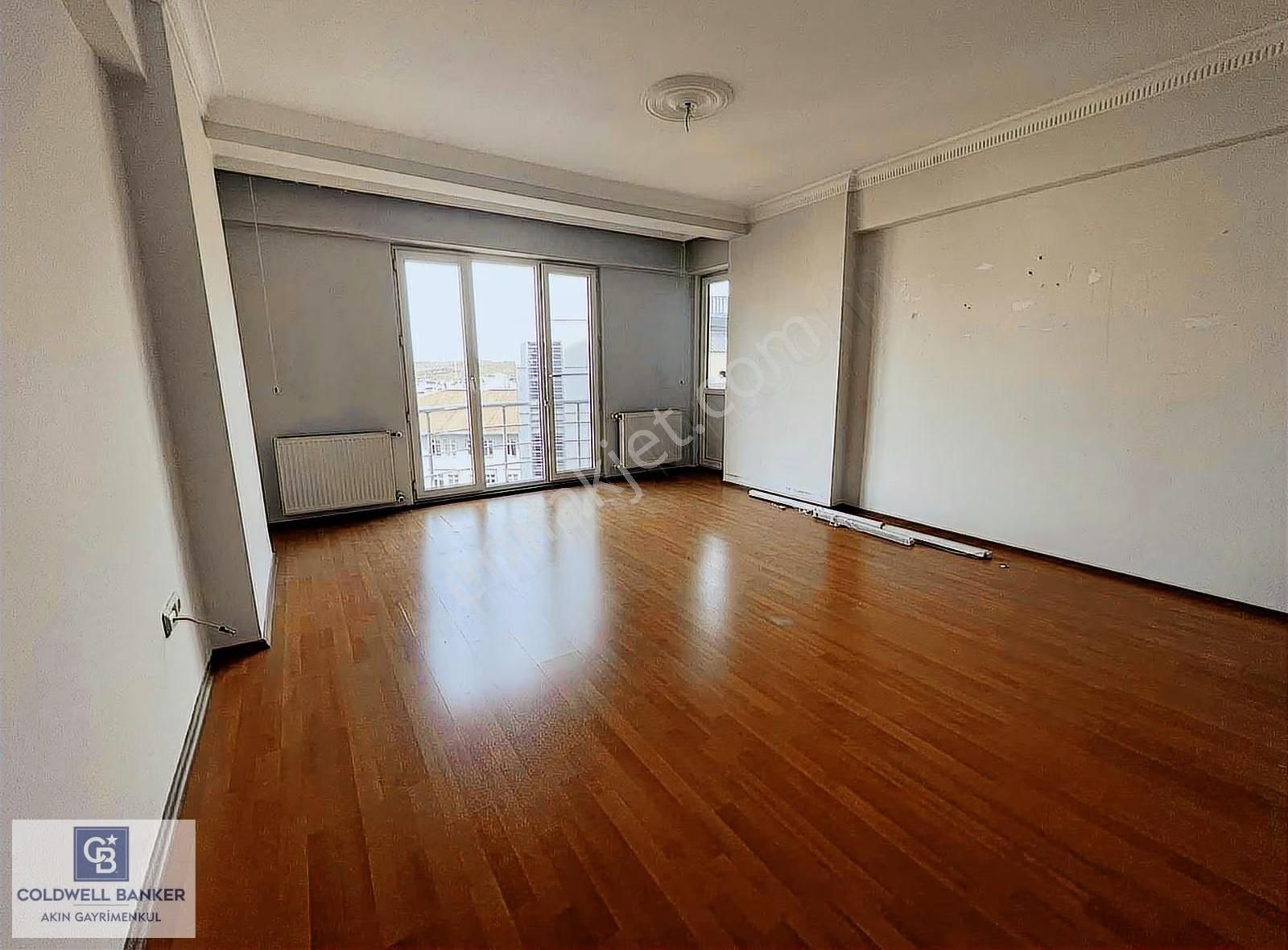 Yenidoğan Merkezde 3+1 Site İçi Ara Kat Kiralık Daire - Görsel 15