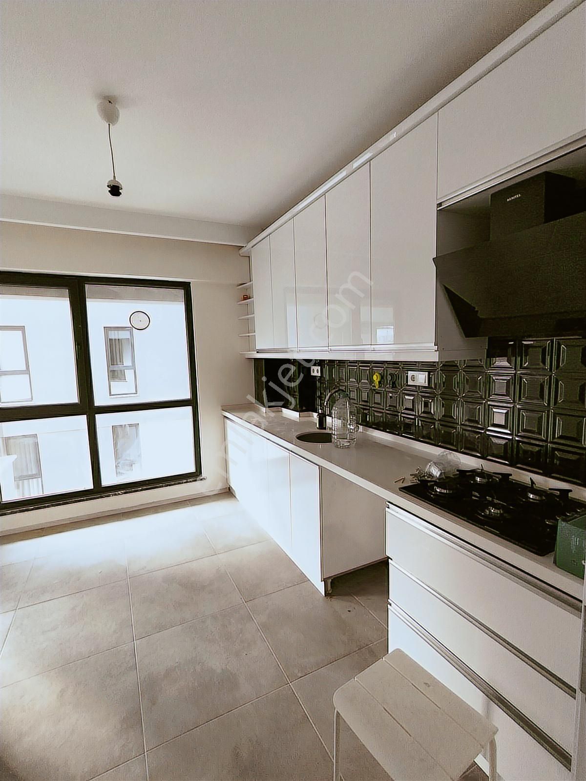 Relax Tr'den Doğa Manzaralı Bulvarda Geniş 3+1 Arakat Daire - Görsel 6