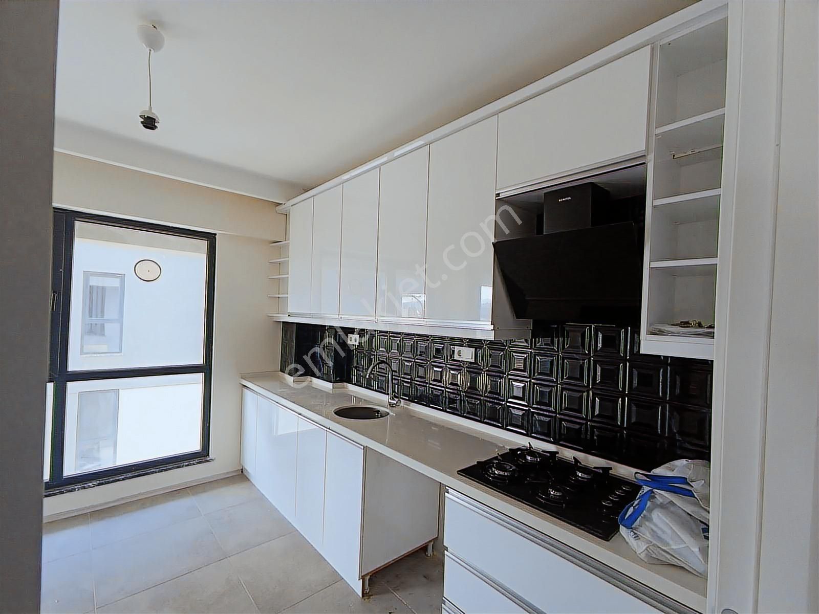 Relax Tr'den Doğa Manzaralı Bulvarda Geniş 3+1 Arakat Daire - Görsel 33