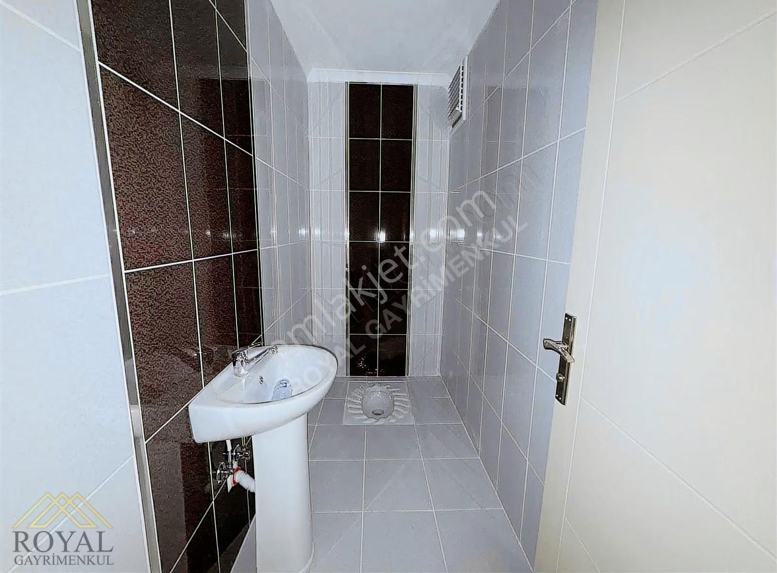 Trabzon Arsin Güzelyalı Da Kiralık 3+1 Daire - Görsel 13