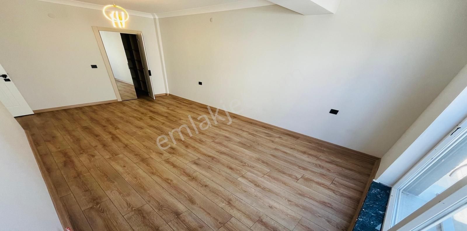 Yenikent Emlak'dan Mendereste 3+1 Ultra Lüx Cadde Üstü Daire - Görsel 25