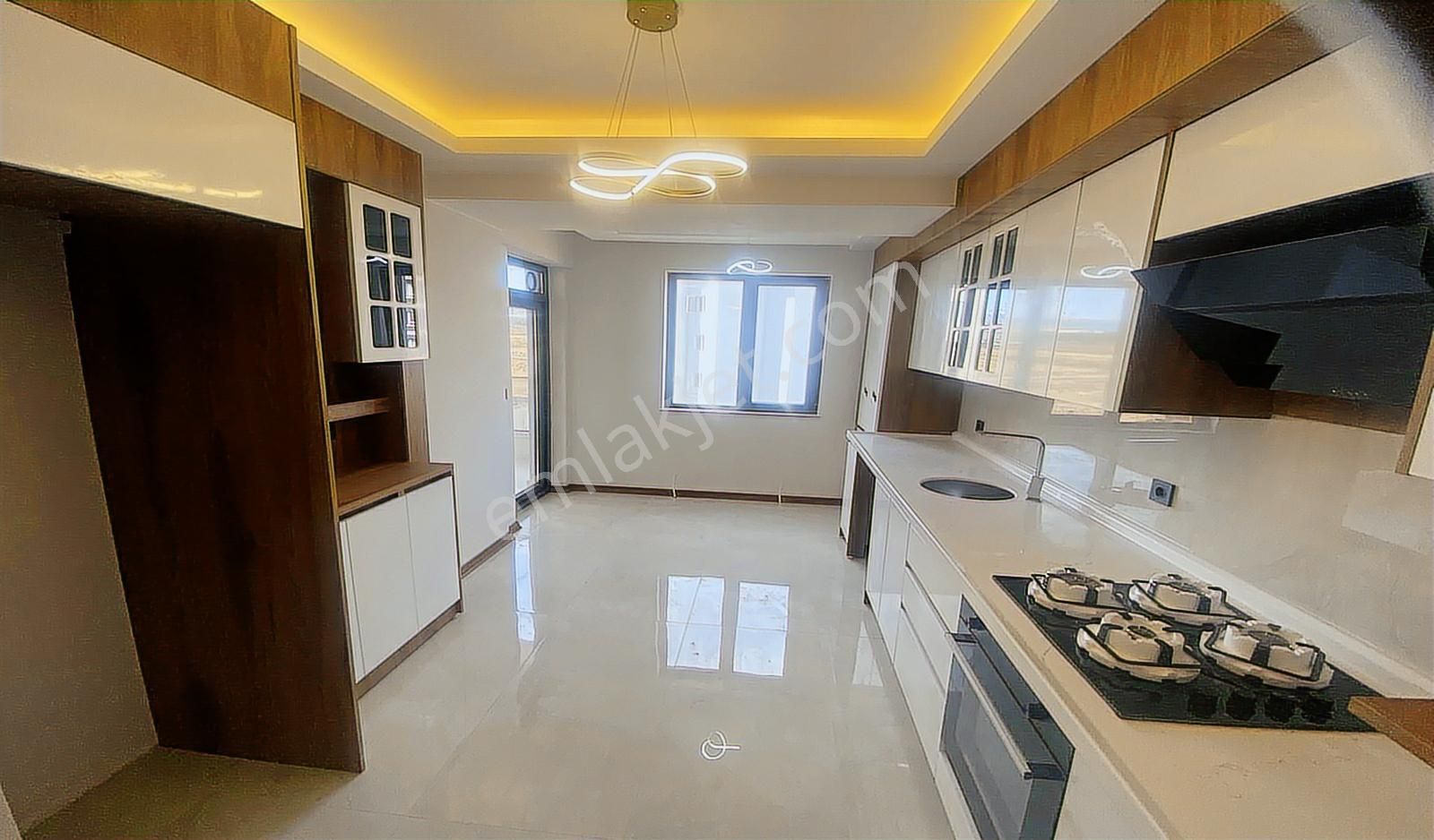 Yenikent Emlak'dan Okullar Bölgesinde 3+1 Ultra Geniş Kullanışlı - Görsel 15