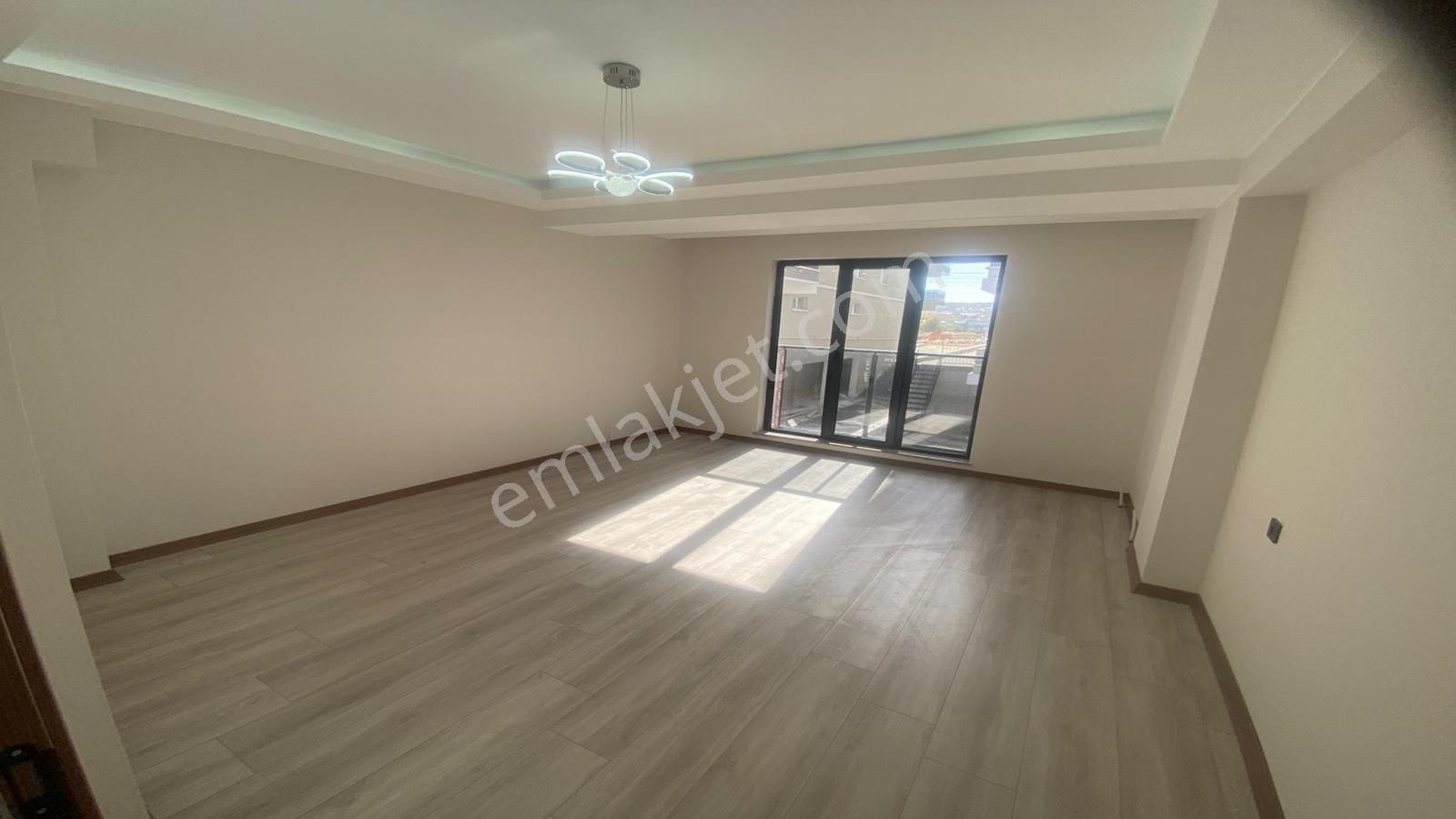 Yenikent Emlak'dan Okullar Bölgesinde 3+1 Ultra Geniş Kullanışlı - Görsel 11