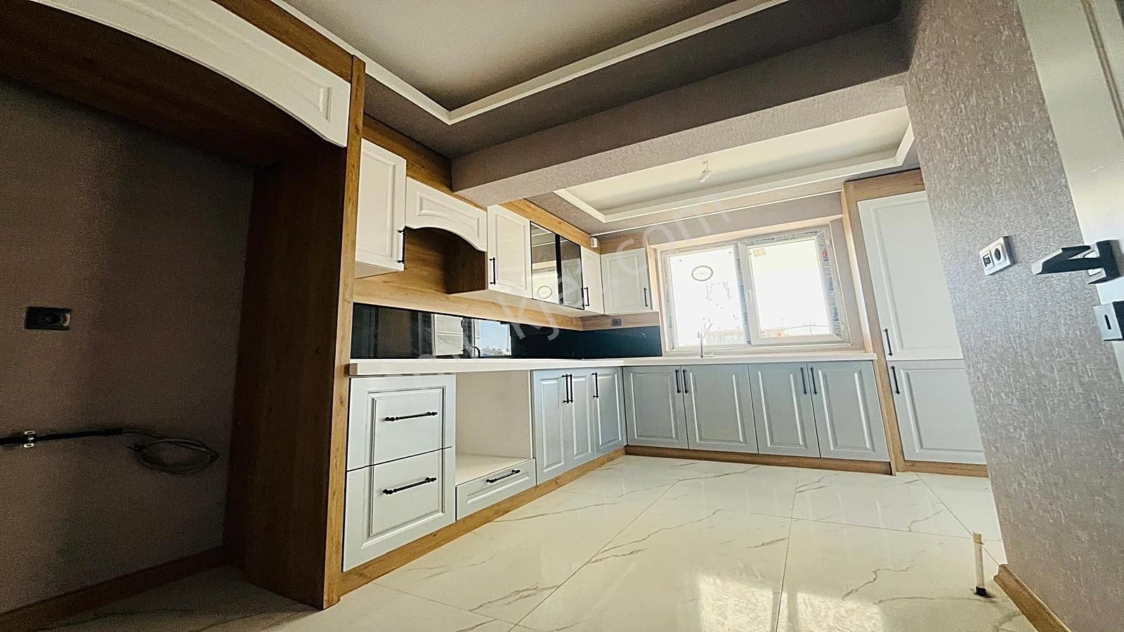 Yenikent Emlak'tan Süper Lüx Uygun Fiyatlı Merkezi Konumda 3+1 - Görsel 45