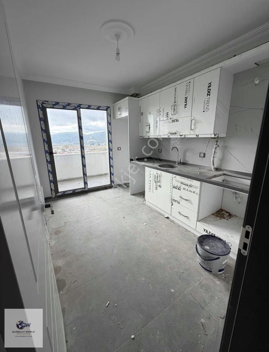 Akyol'da Panaromik Muğla Manzaralı Sıfır Daire - Görsel 9